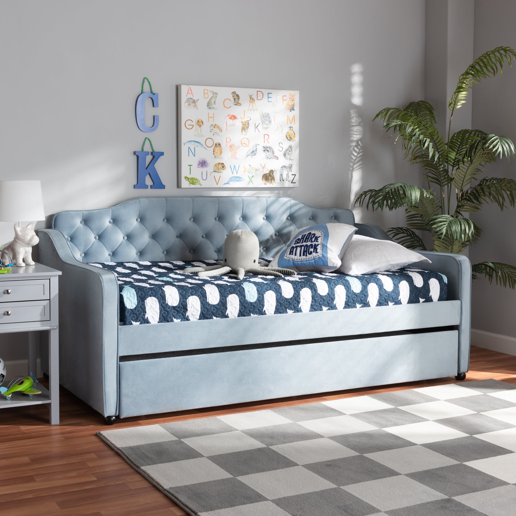 Baxton Studio Freda Traditional and Transitional Light Blue Velvet Fabric Upholstered and Button Tufted Twin Size Daybed with Trundle