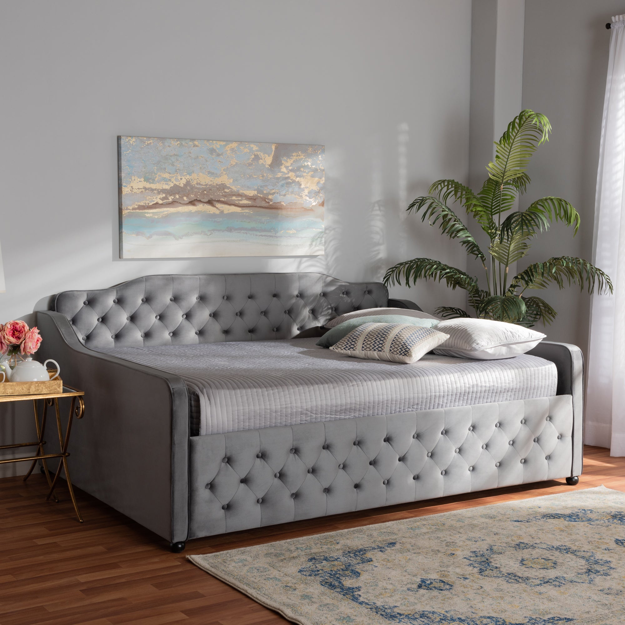 Baxton Studio Freda Transitional and Contemporary Grey Velvet Fabric Upholstered and Button Tufted Queen Size Daybed