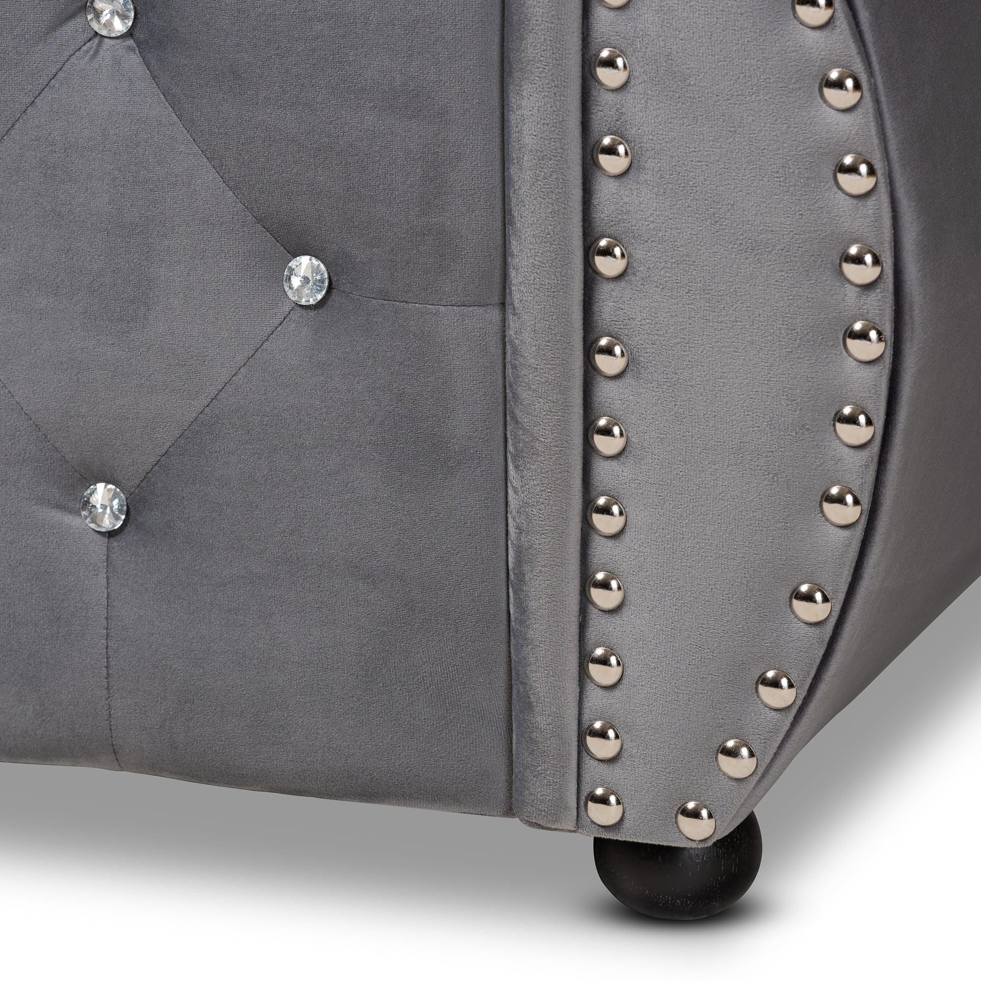 Baxton Studio Abbie Traditional and Transitional Grey Velvet Fabric Upholstered and Crystal Tufted Queen Size Daybed