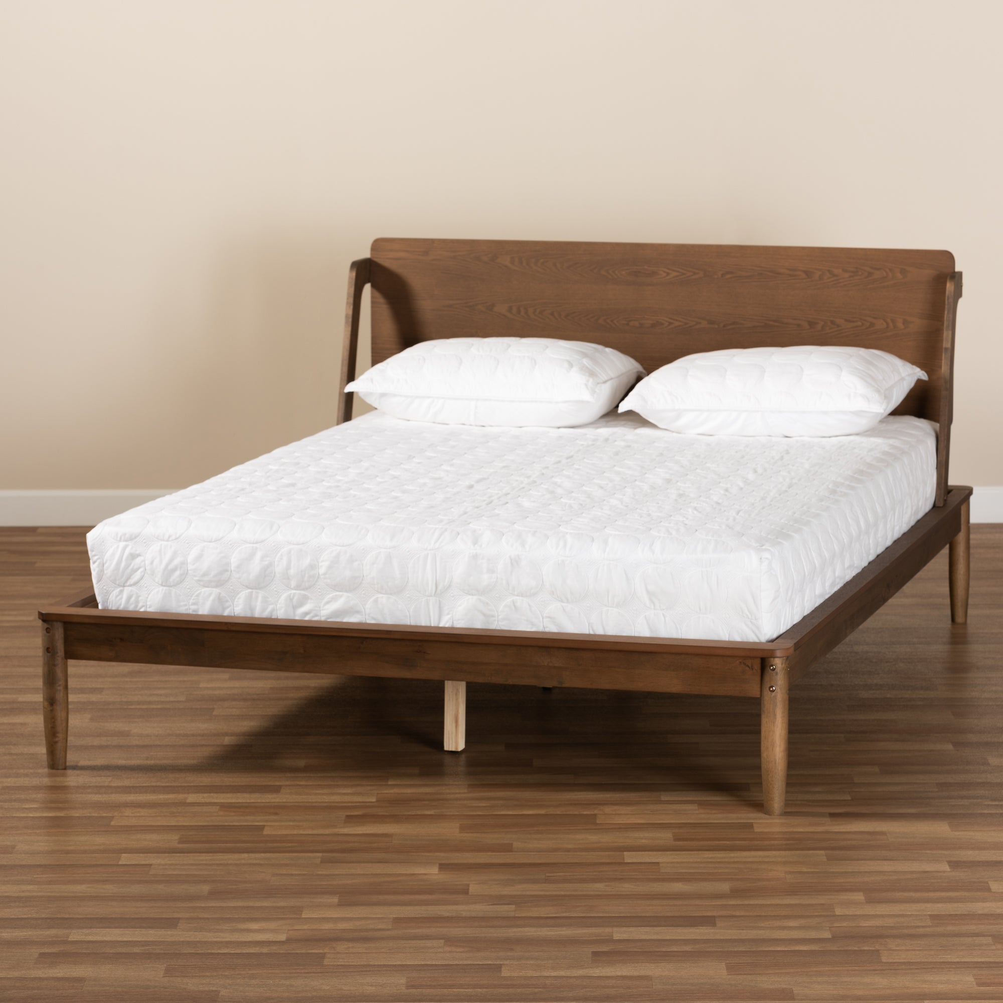Baxton Studio Sadler Mid-Century Modern Ash Walnut Brown Finished Wood Queen Size Platform Bed
