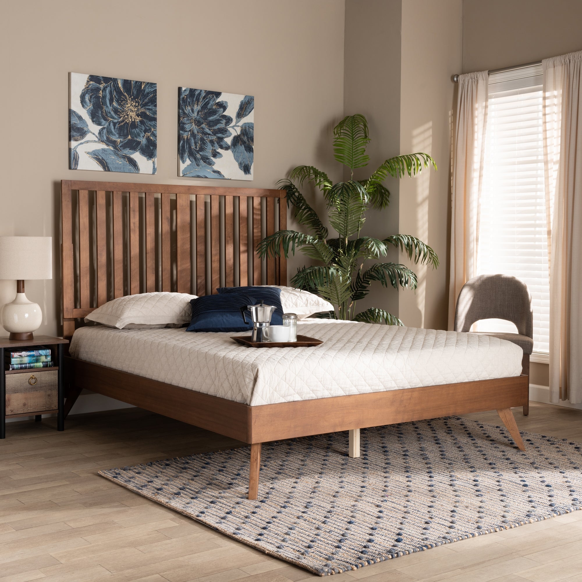 Baxton Studio Saki Mid-Century Modern Walnut Brown Finished Wood Queen Size Platform Bed