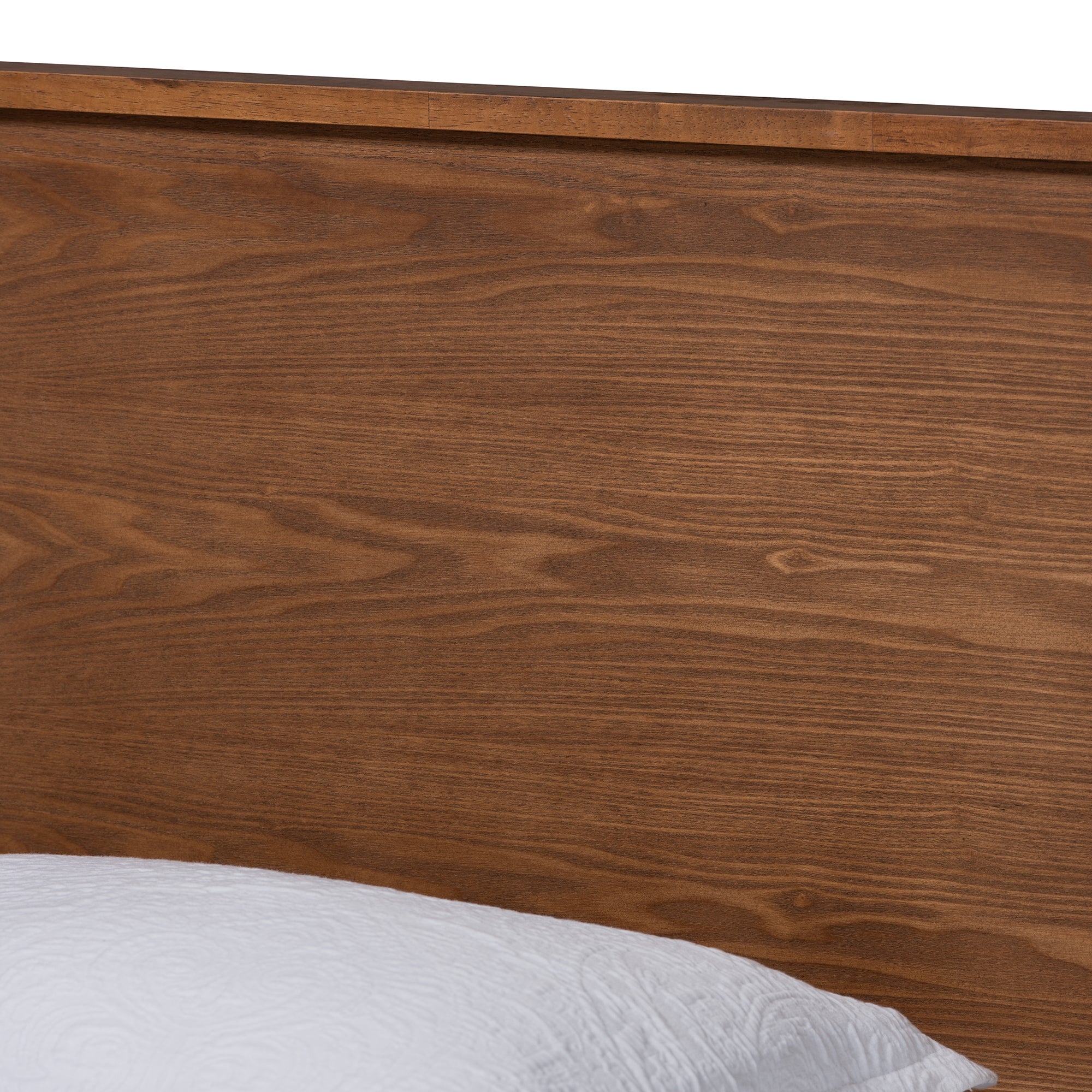 Baxton Studio Gisa Mid-Century Modern Transitional Walnut Brown Finished Wood Twin Size Platform Bed