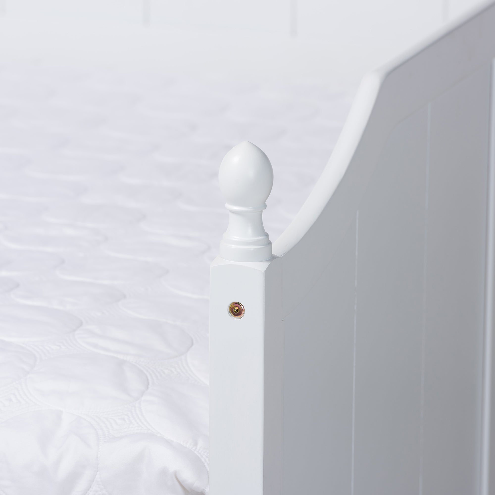 Baxton Studio Millie Cottage Farmhouse White Finished Wood Full Size Daybed with Twin Size Trundle