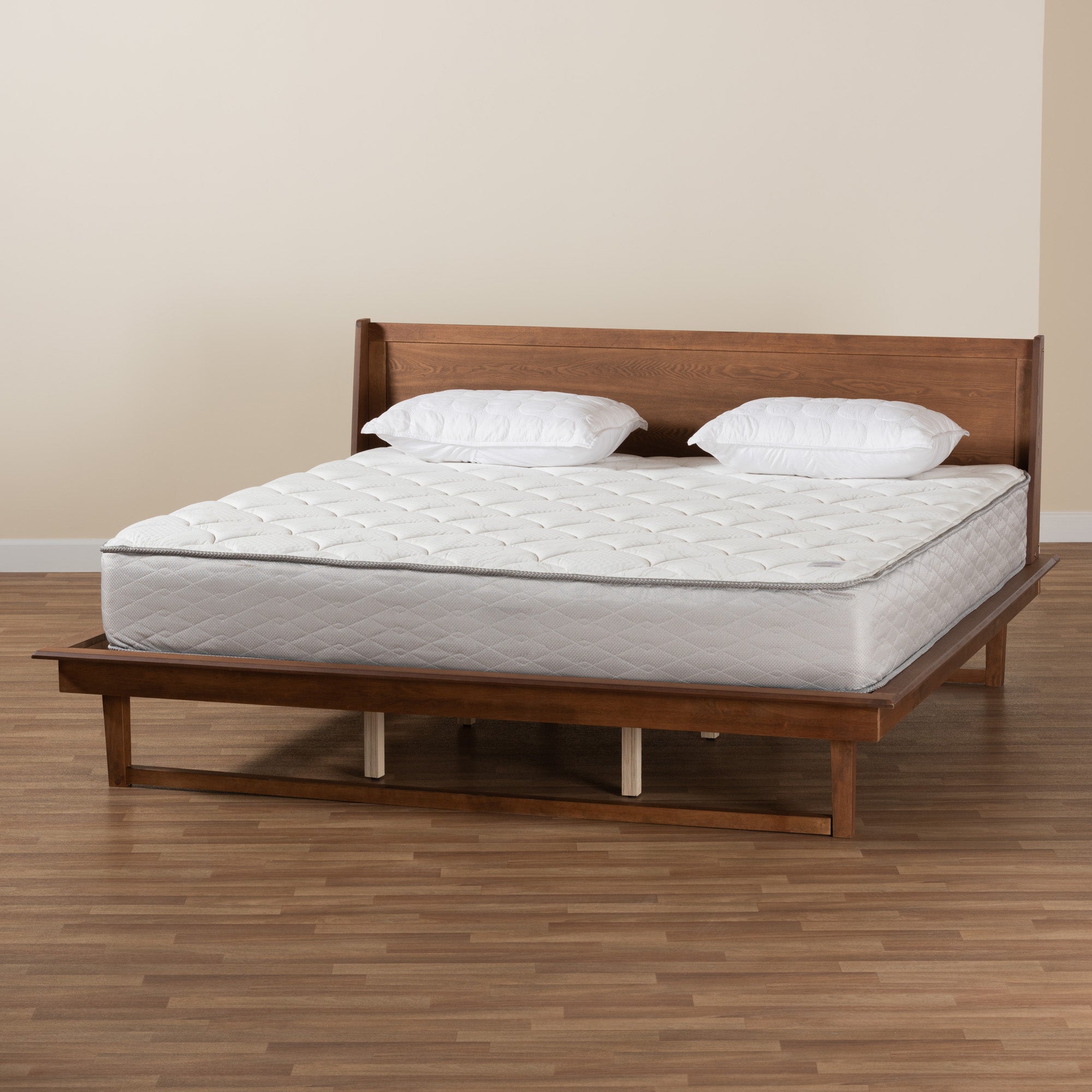Baxton Studio Macayle Mid-Century Modern Ash Walnut Finished Wood King Size Platform Bed