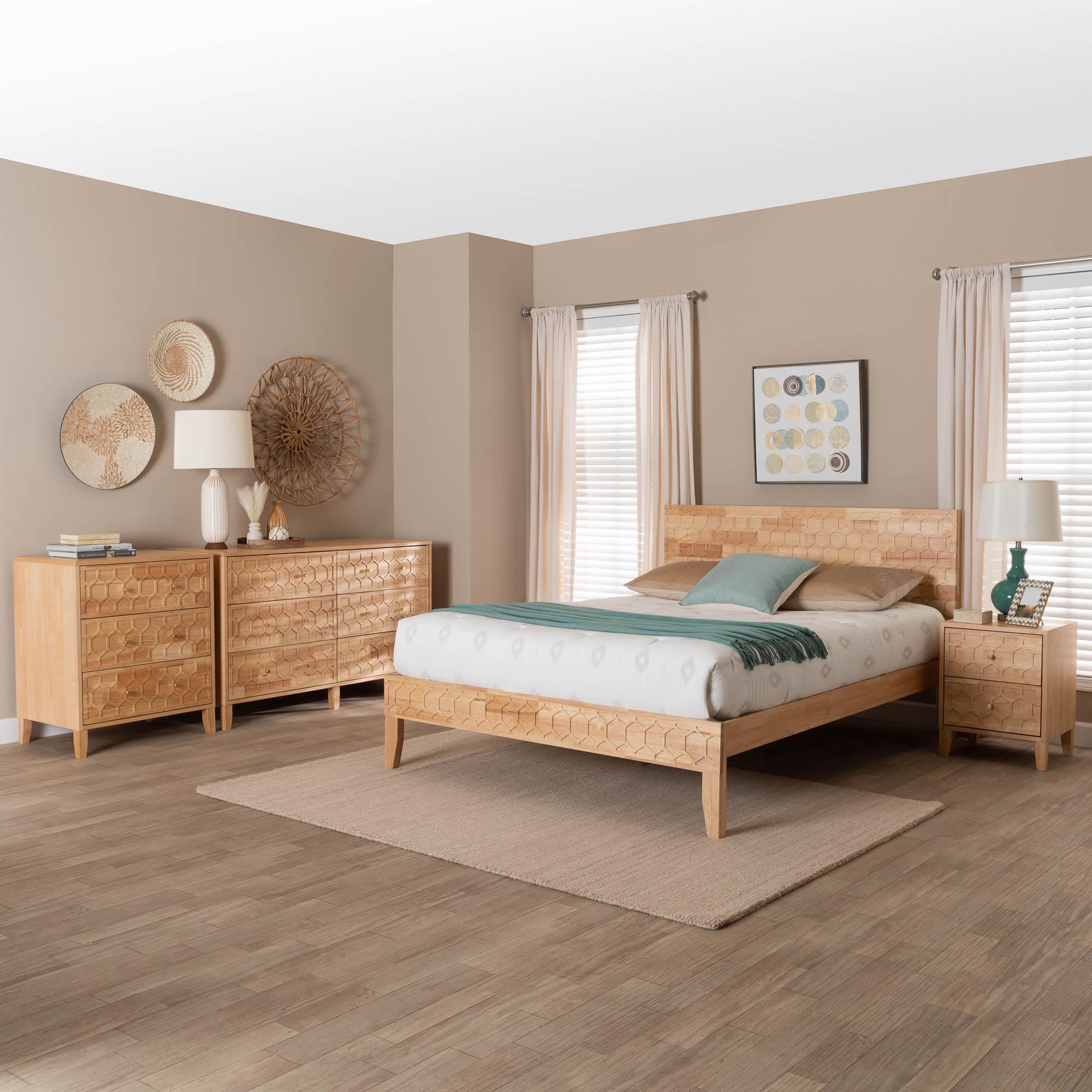 Baxton Studio Hosea Japandi Carved Honeycomb Natural King Size 4-Piece Bedroom Set