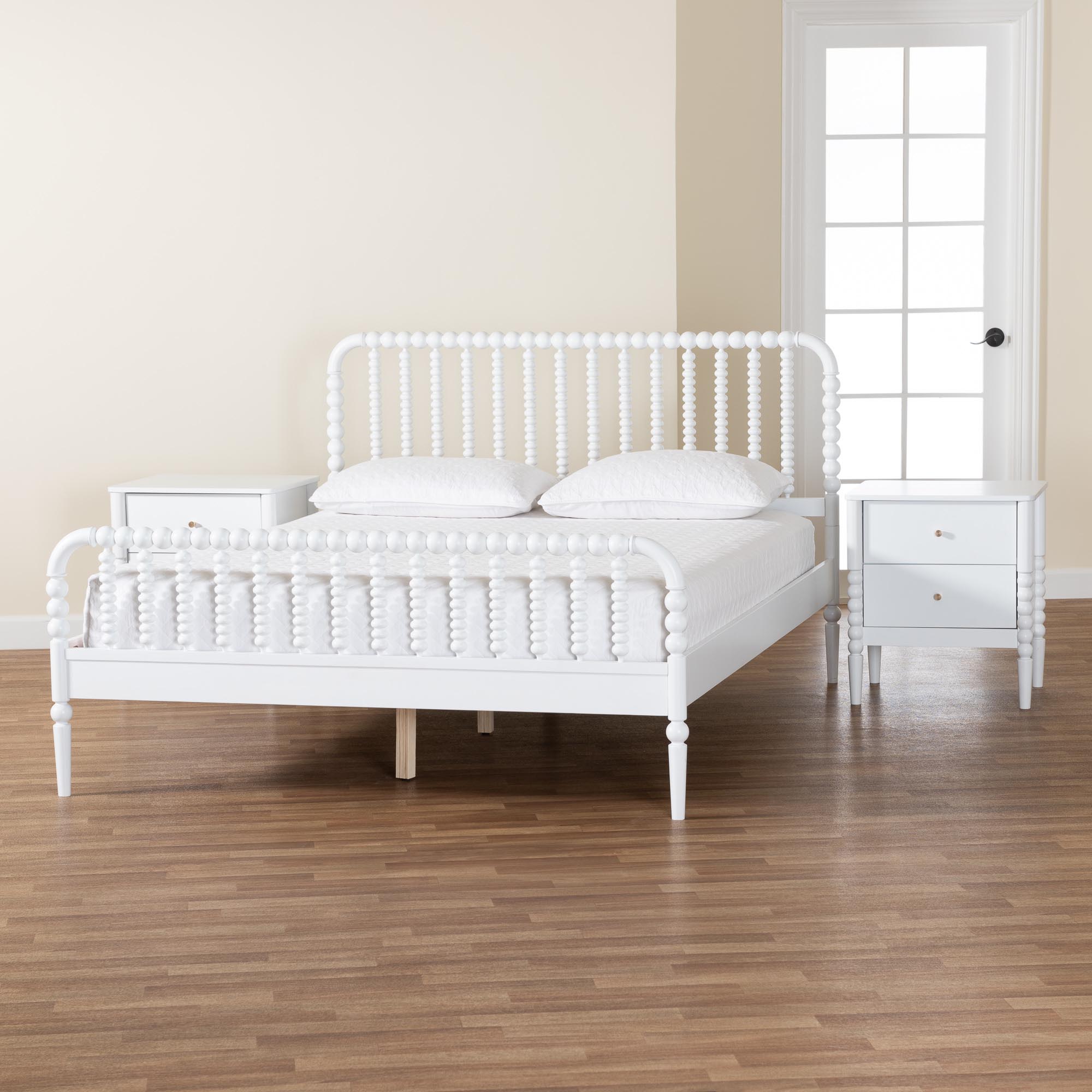 Baxton Studio Lucera Mid-Century White Queen Size 3-Piece Bobbin Bedroom Set
