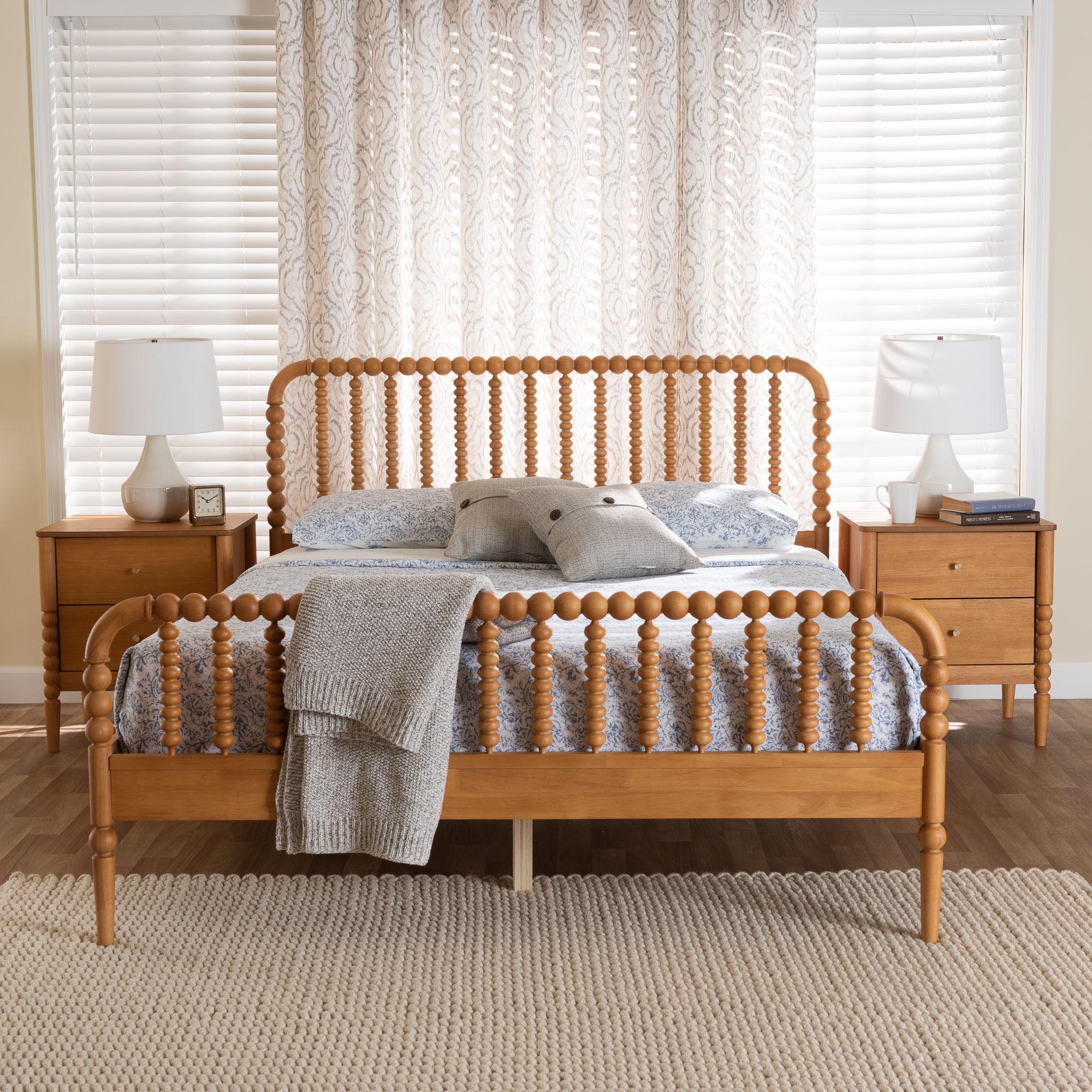 Baxton Studio Lucera Mid-Century Oak Brown Queen Size 3-Piece Bobbin Bedroom Set