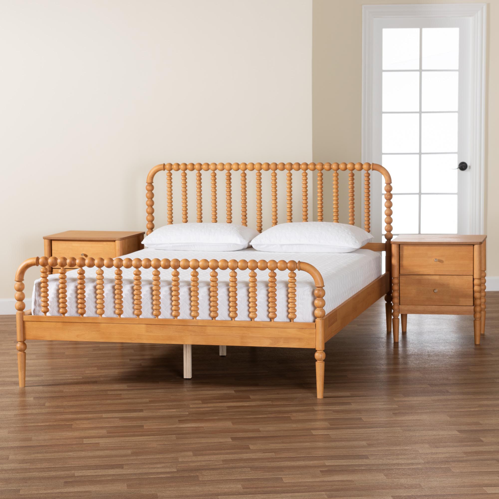 Baxton Studio Lucera Mid-Century Oak Brown Queen Size 3-Piece Bobbin Bedroom Set