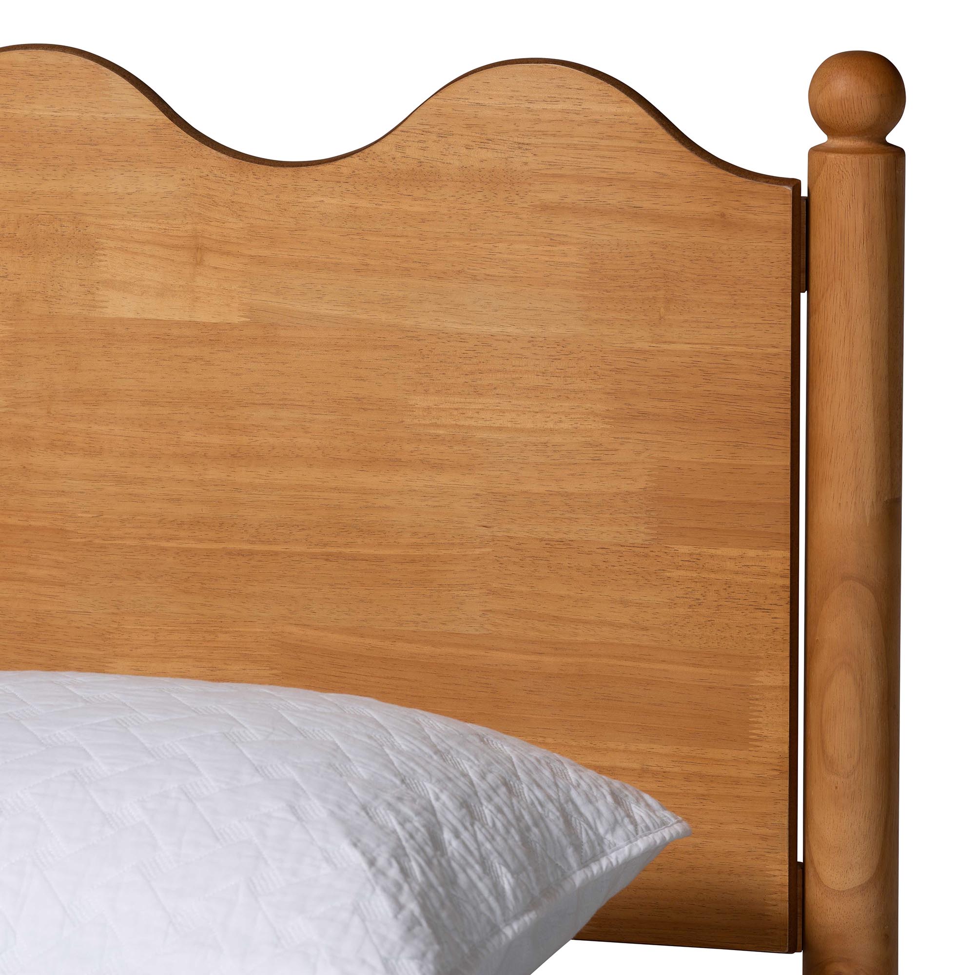 Baxton Studio Malaya Modern Oak Brown Wood Queen Platform Bed with Scalloped Edges