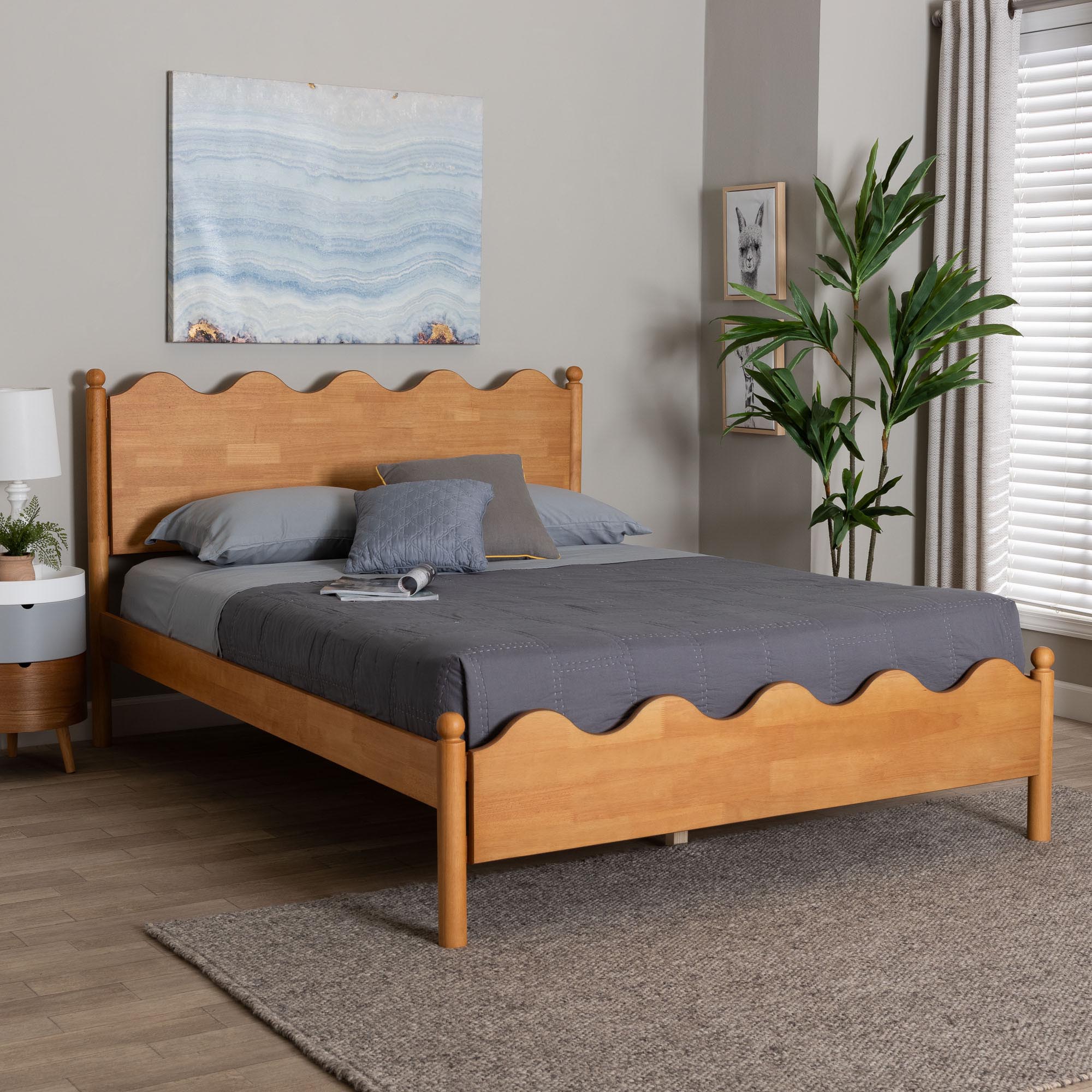 Baxton Studio Malaya Modern Oak Brown Wood Queen Platform Bed with Scalloped Edges