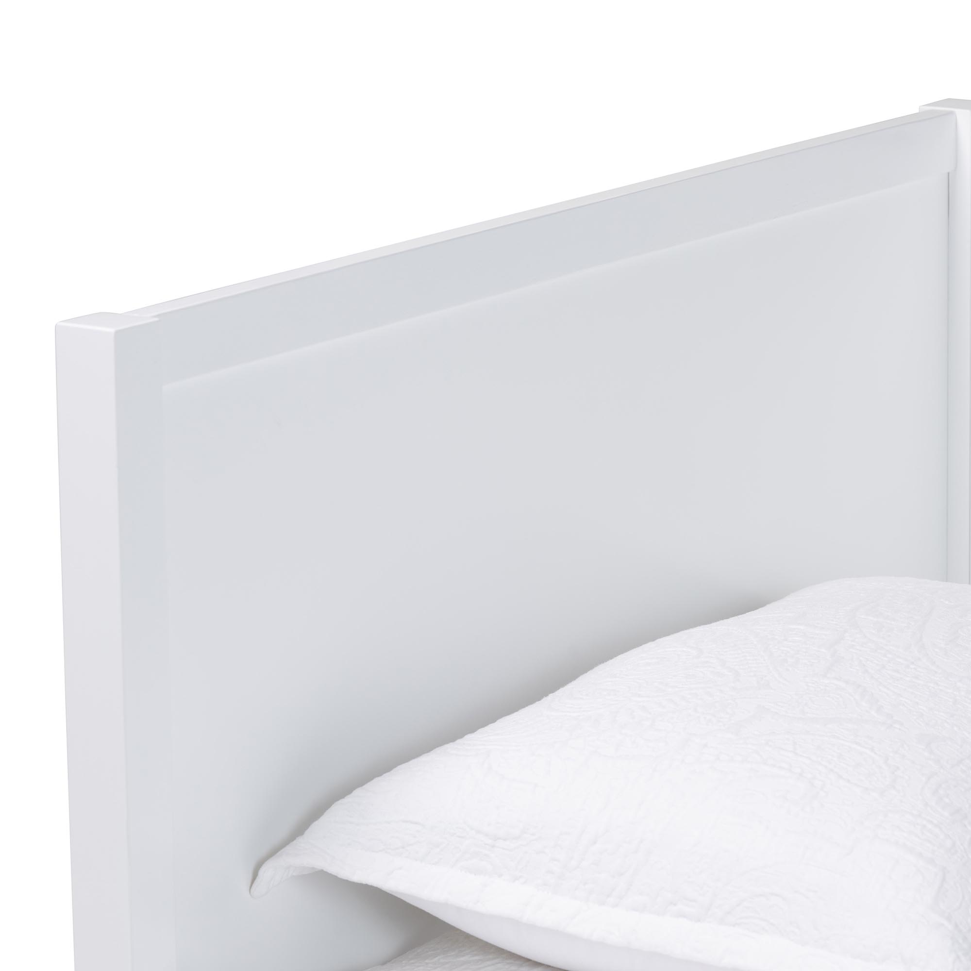 Baxton Studio Roni Modern White Wood Twin Daybed with Scalloped Edges