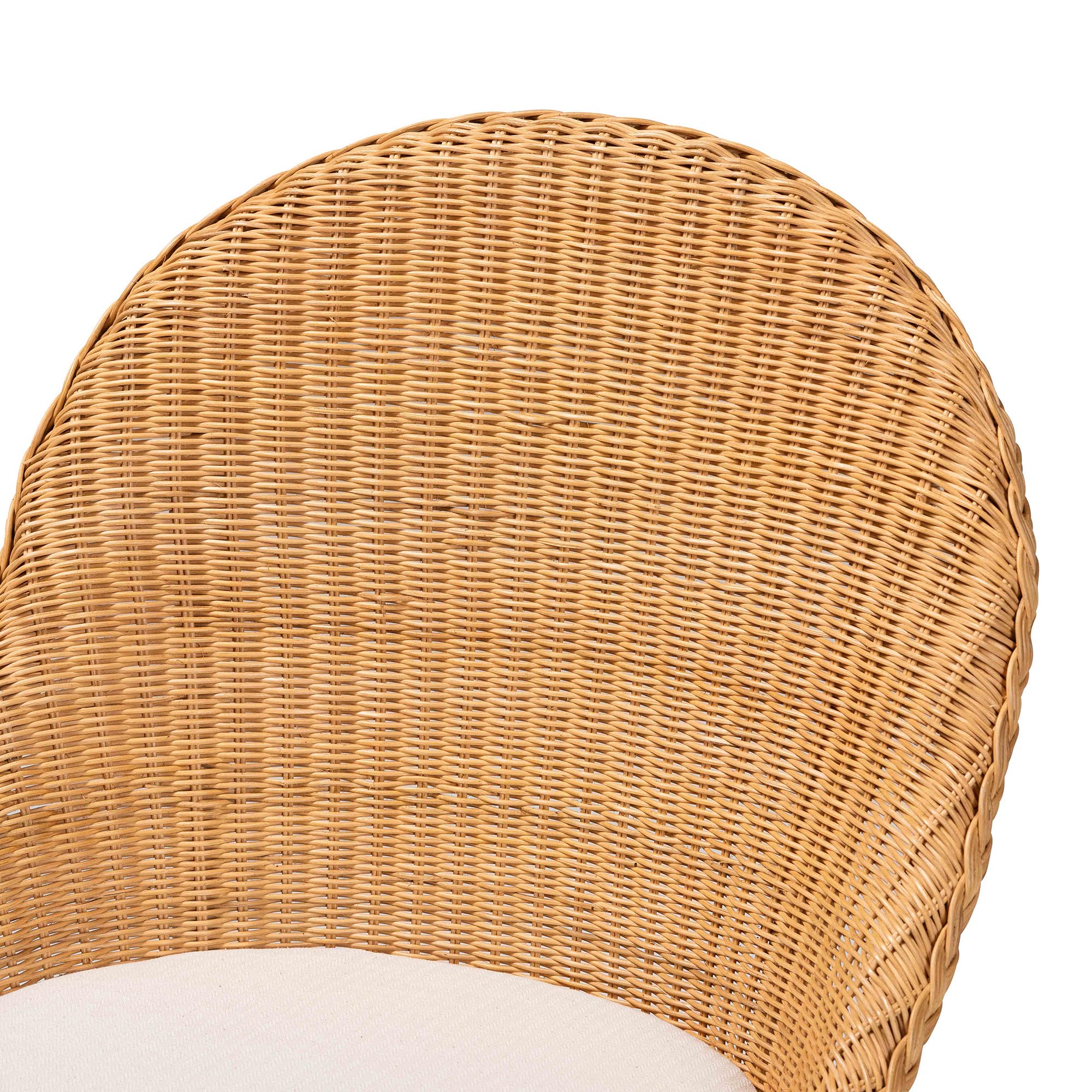 bali & pari Tyrone 5-Piece Rattan Dining Set - Round Wicker Table with Scallop Edge and 4 Side Chairs, Handwoven Boho Coastal Style for Dining, Kitchen or Sun Room, Light Honey