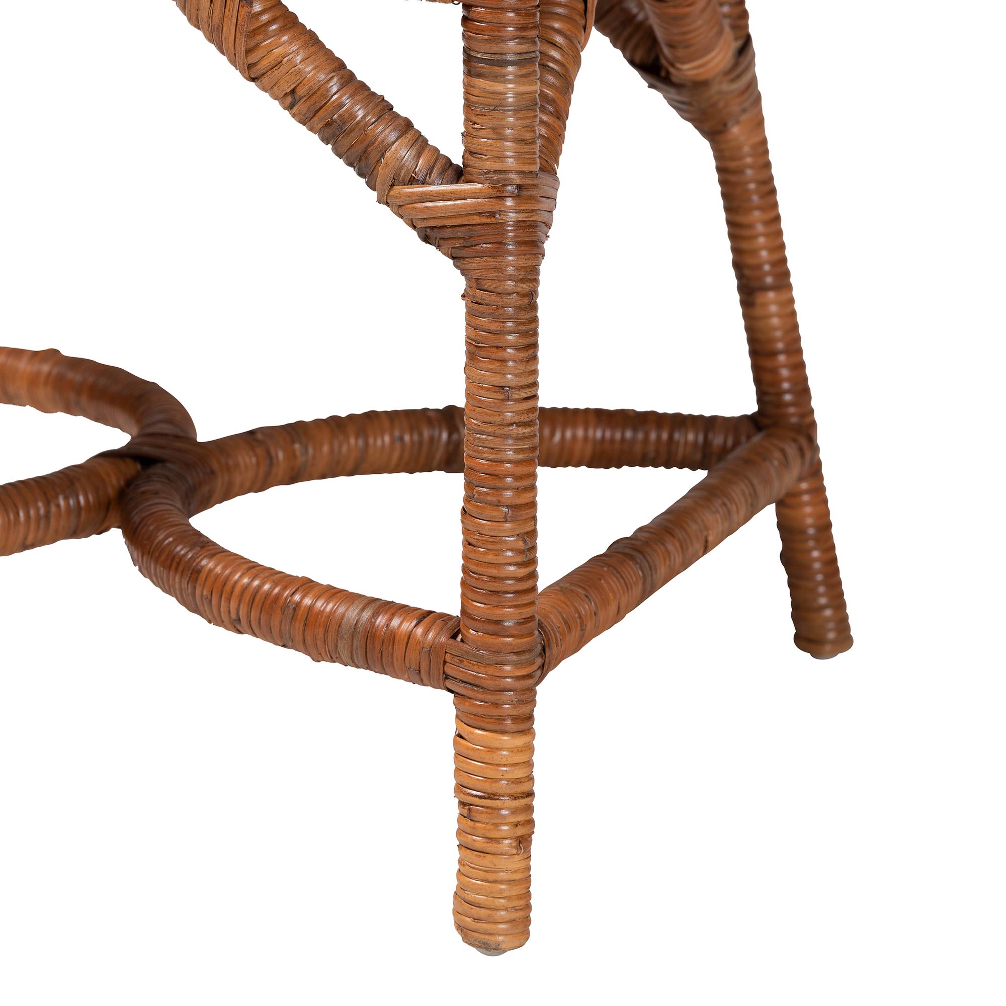bali & pari Trevor 5-Piece Rattan Dining Set - Round Wicker Table with Scallop Edge and 4 Armchairs, Handwoven Boho Coastal Style for Dining, Kitchen or Sun Room, Light Honey