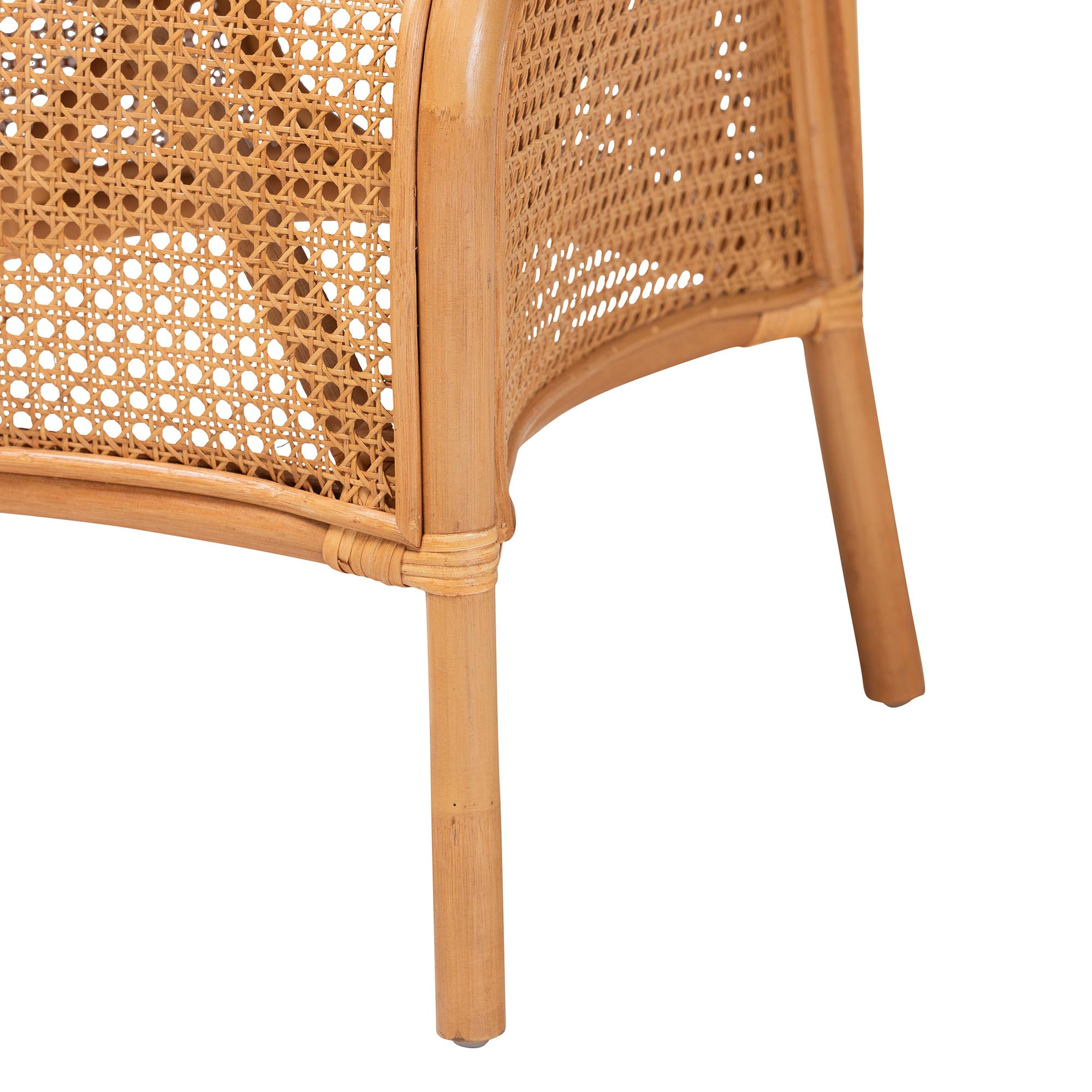 bali & pari Tony 5-Piece Natural Rattan Dining Set with Round Scalloped Edge Table and 4 Chairs, Handwoven Wicker Dining Furniture with Cushioned Seats, Boho Coastal Kitchen or Dining Room Set