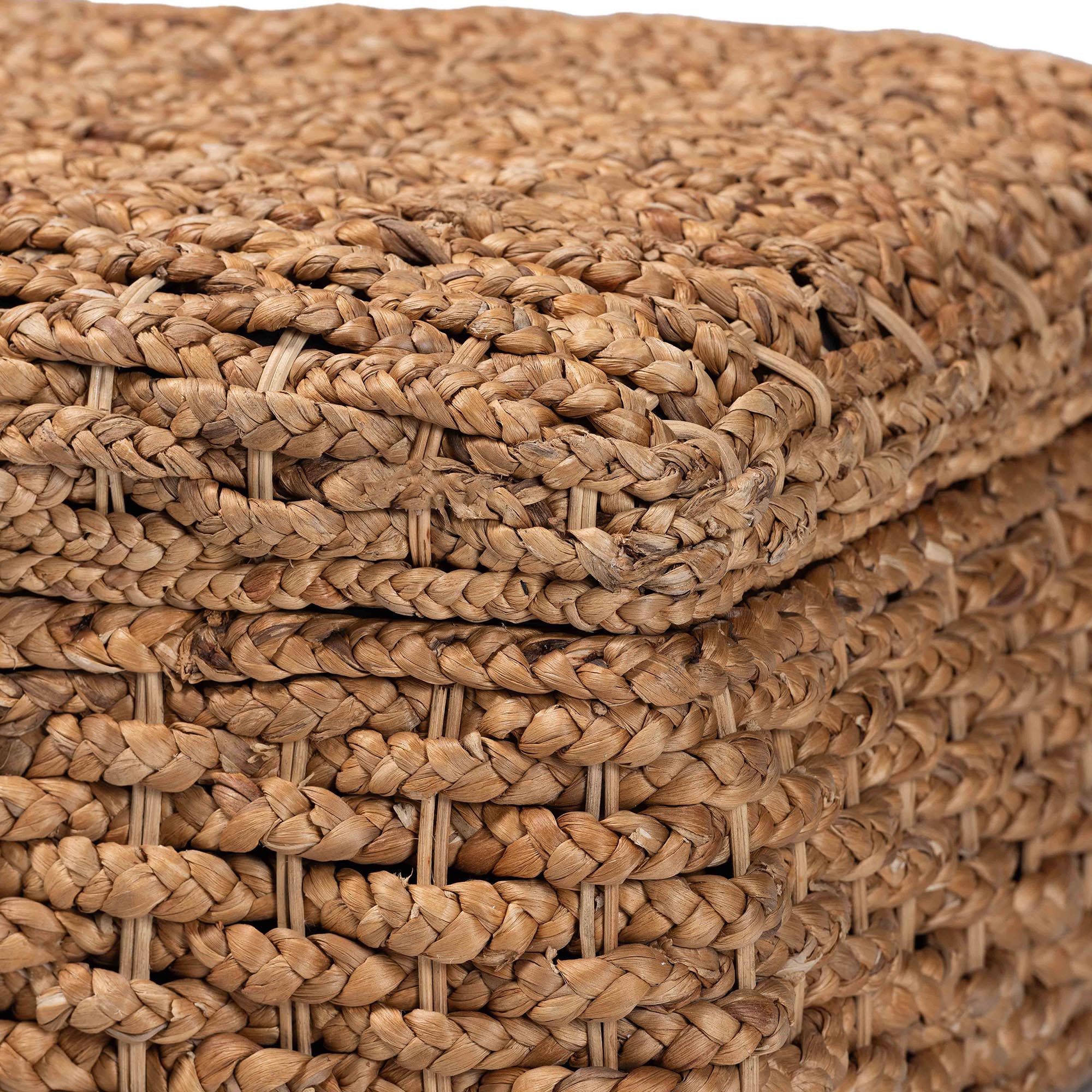bali & pari Bailey Handwoven Seagrass Storage Ottoman with Lift -Top Lid - Rustic Wicker Trunk or Footrest with Inner Compartment for Living Room or Entryway, Square