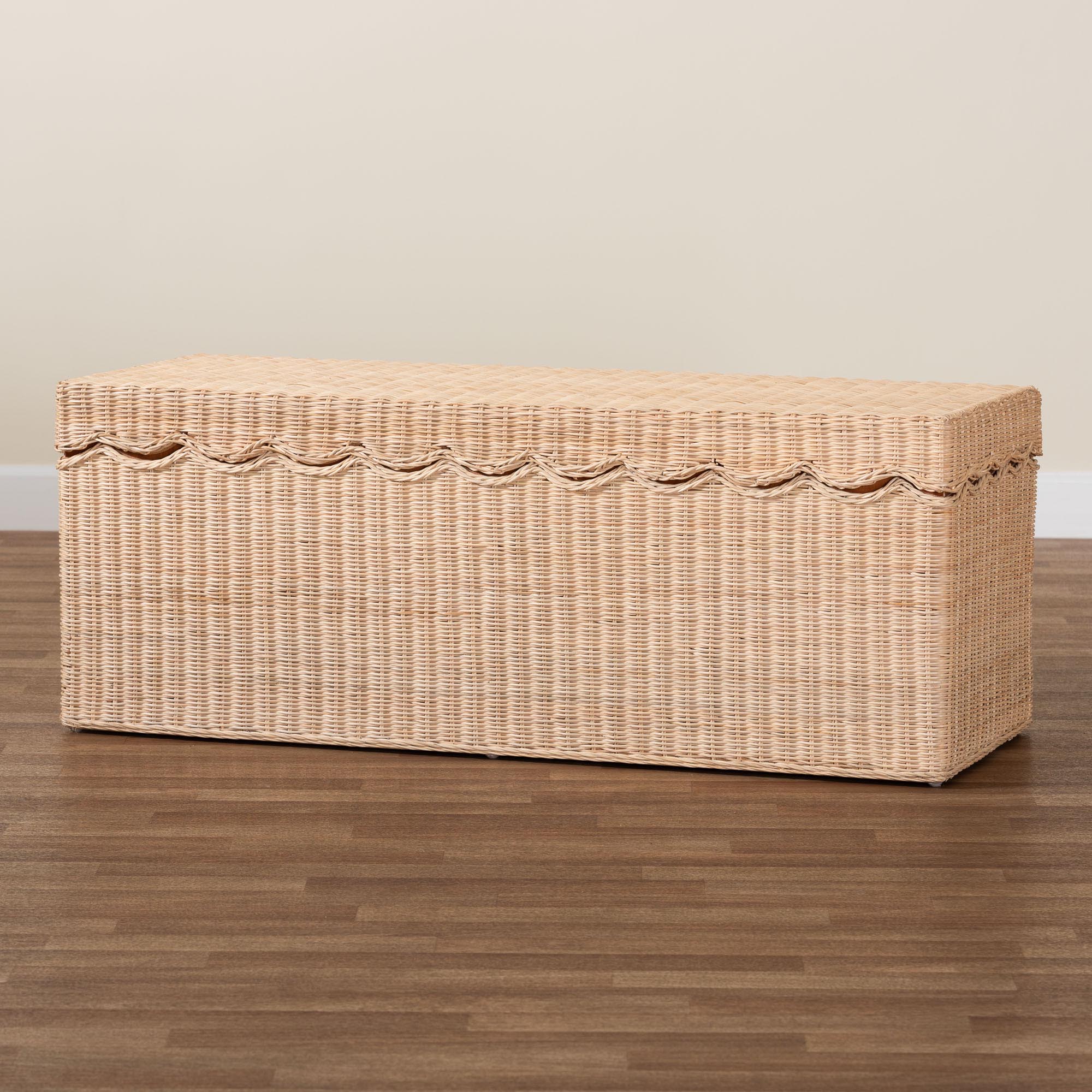 bali & pari Damita Scallop Natural Rattan Chest with Lift -top Lid - Coastal Boho Style Storage Bench for Bedroom, Entryway, or Living Room Organization