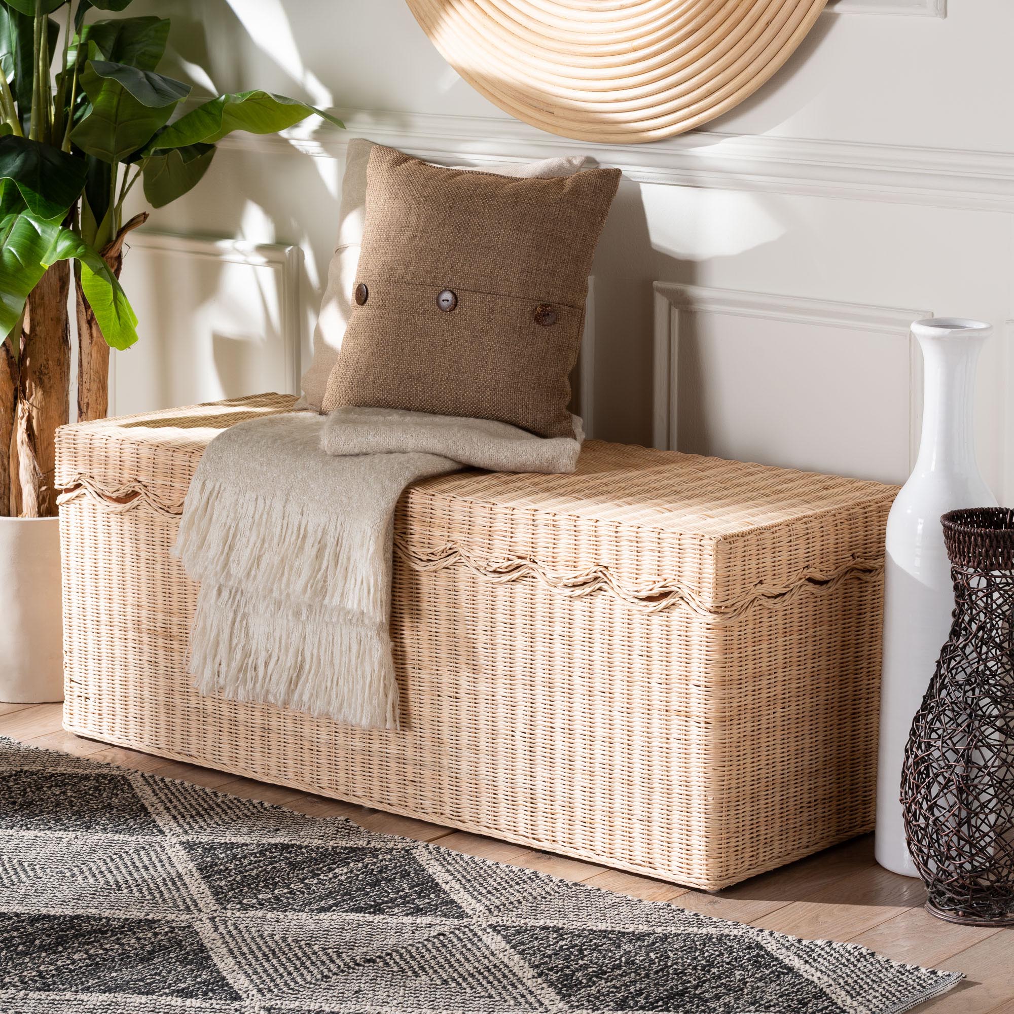 bali & pari Damita Scallop Natural Rattan Chest with Lift -top Lid - Coastal Boho Style Storage Bench for Bedroom, Entryway, or Living Room Organization