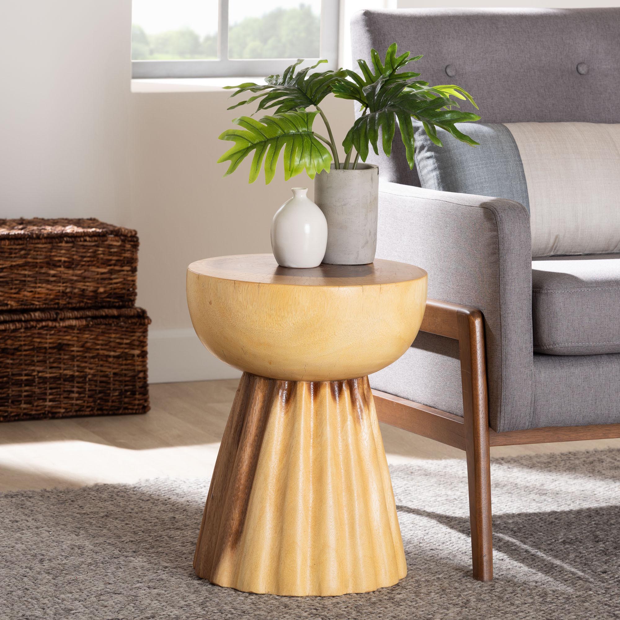 bali & pari Alara Hand -carved Suar Wood Side Table - Sculptural Pedestal Accent Table with Natural Grain, Modern Boho Style for Living Room or Bedroom