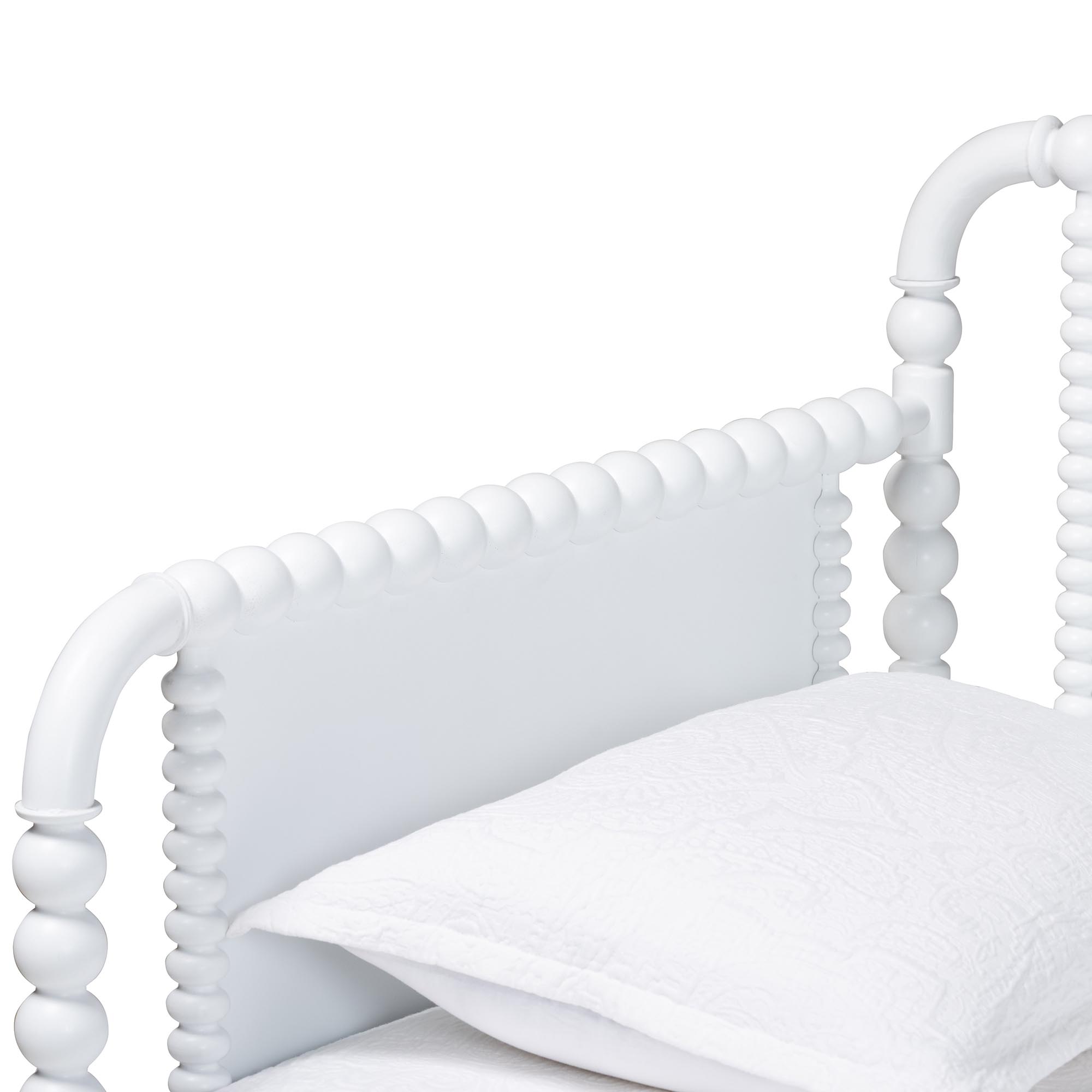 Baxton Studio Lucera Bobbin Daybed - Wooden Bed Frame with Turned Spindle Detailing, Classic Style Sofa Bed for Bedroom or Guest Room, Twin, White