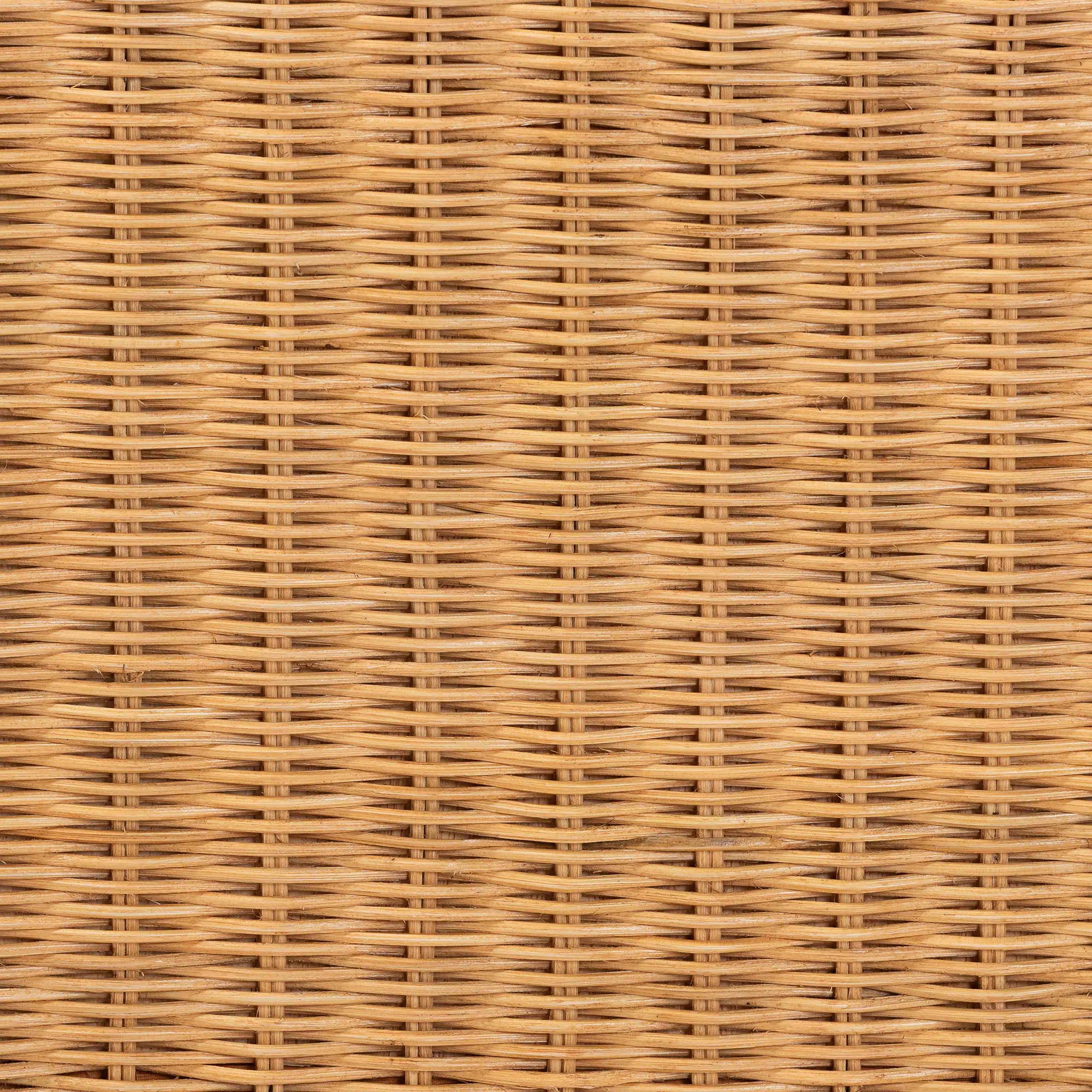 bali & pari Maritza Scalloped Natural Rattan Bed Frame - Handwoven Wicker Headboard and Footboard with Decorative Edge Detail, Boho Coastal Style for Bedroom, Queen