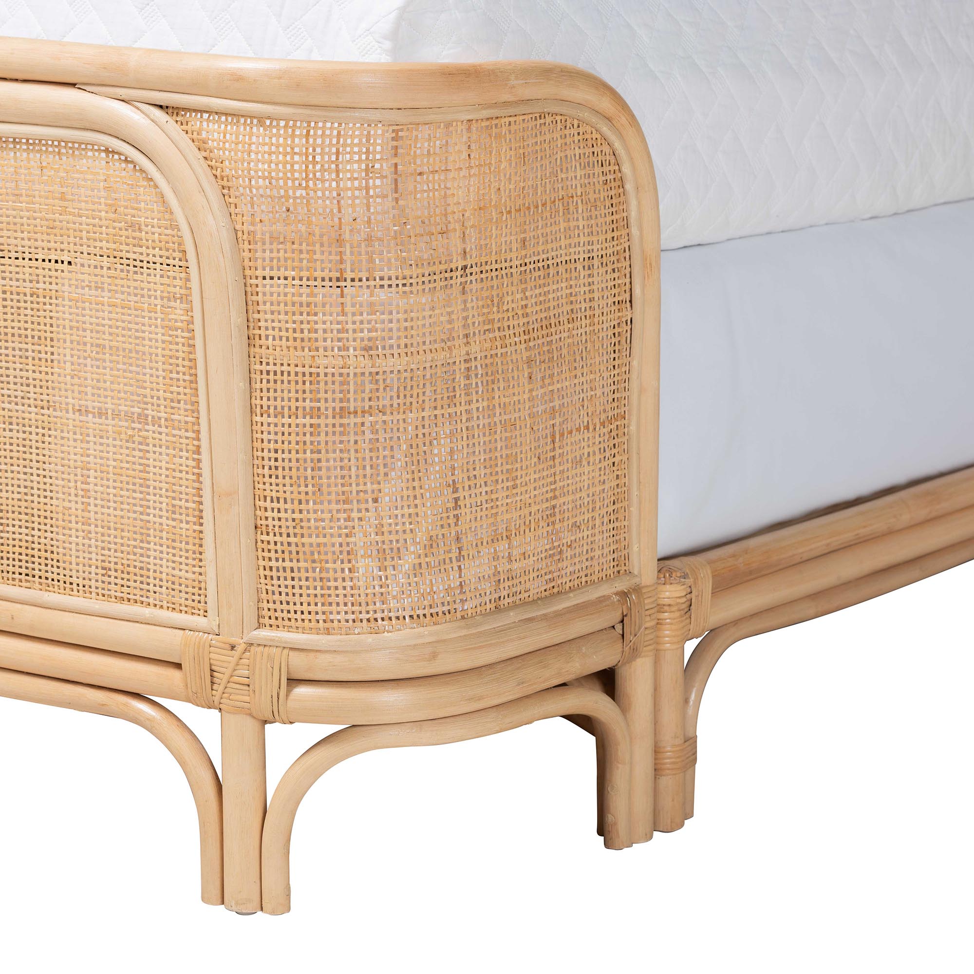 bali & pari Fiore Natural Rattan Bed Frame - Handwoven Wicker Headboard and Footboard with Curved Corners, Boho Coastal Natural Bedroom Furniture, Queen