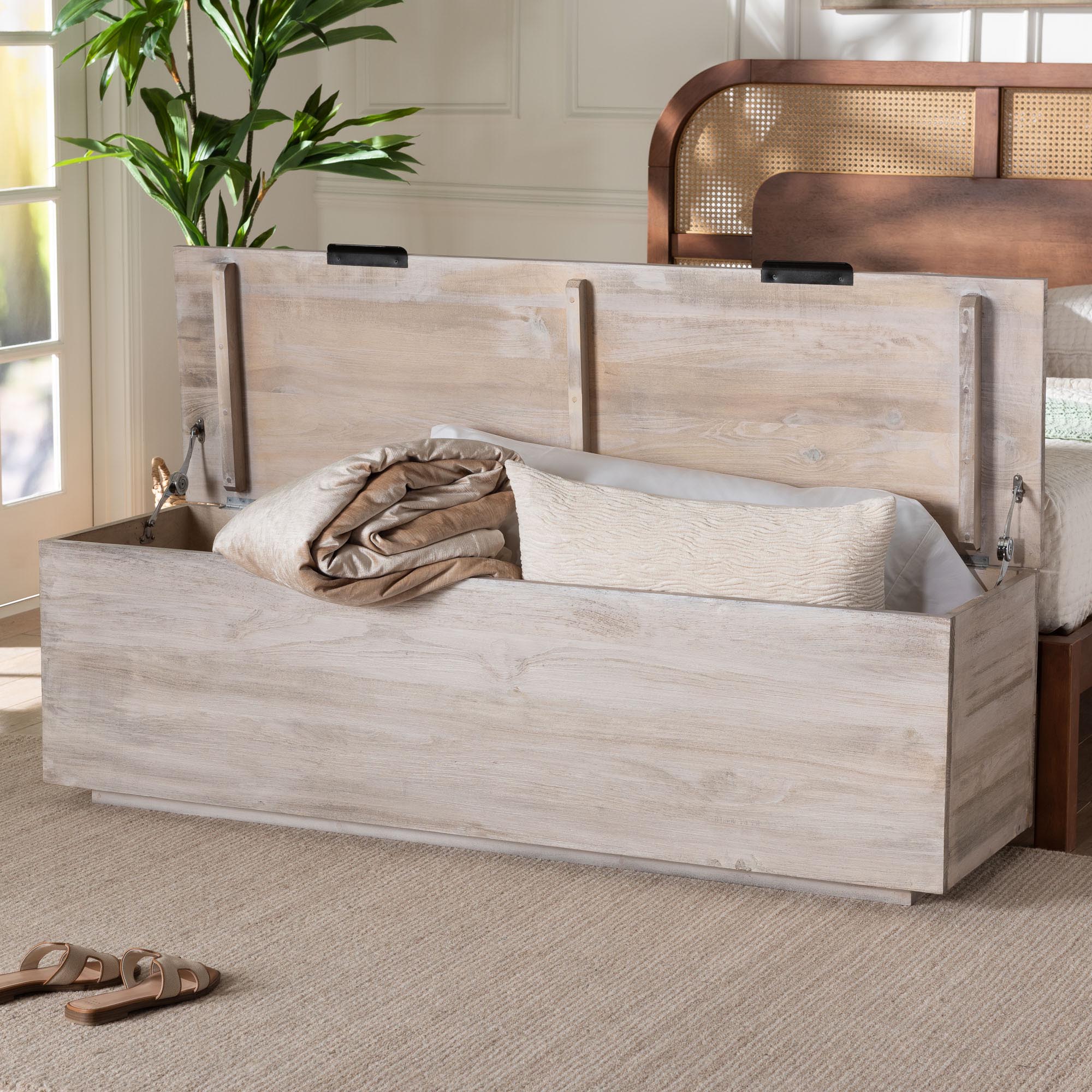 bali & pari Alvaro Wood Storage Trunk with Hinged Lid - Rectangular Blanket Chest and Bedroom Bench with Spacious Interior, Modern Farmhouse Storage Furniture for Entryway, Bedroom, or Living Room
