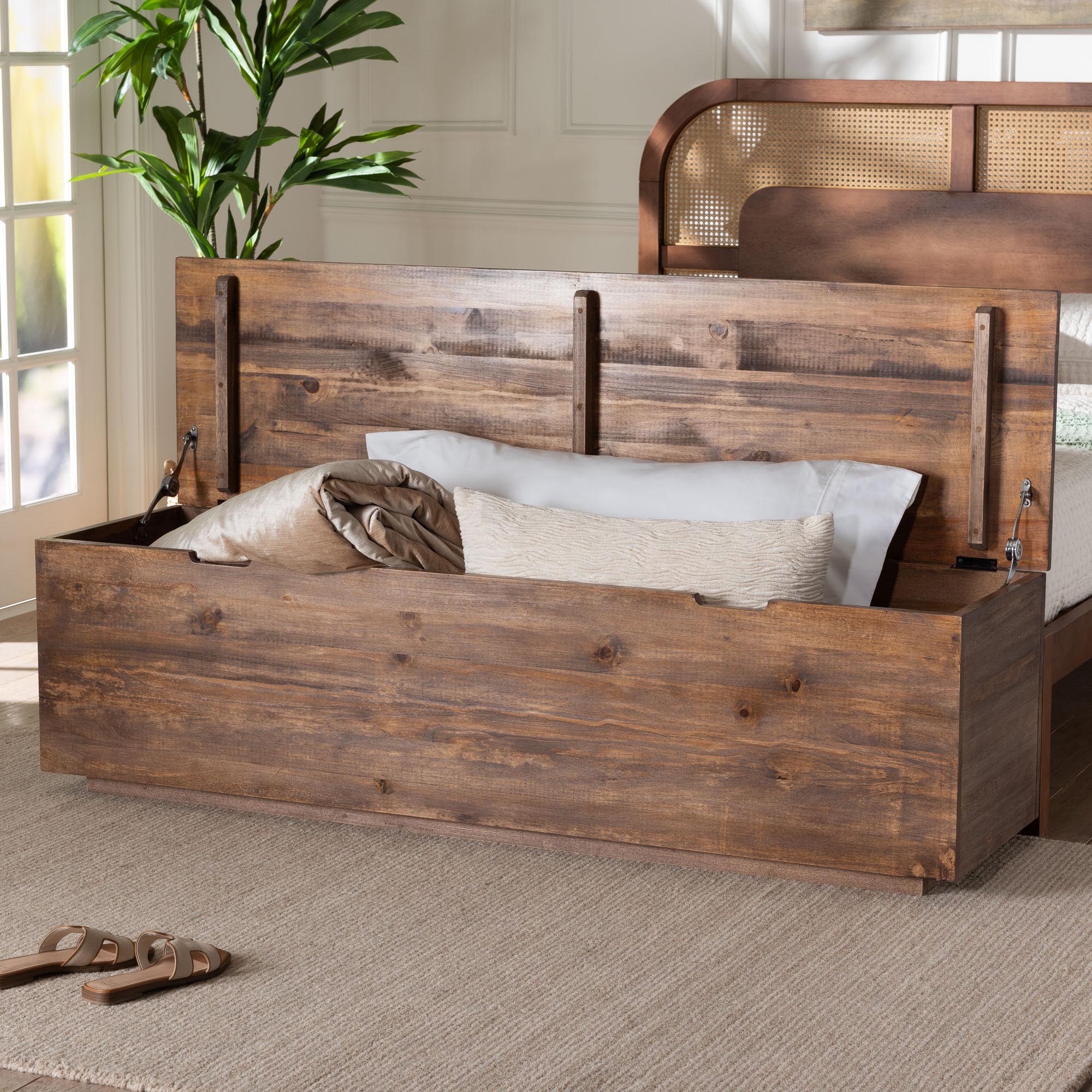 bali & pari Alfonso Wood Storage Trunk with Hinged Lid - Rectangular Blanket Chest and Bedroom Bench with Spacious Interior, Modern Farmhouse Storage Furniture for Entryway, Bedroom, or Living Room