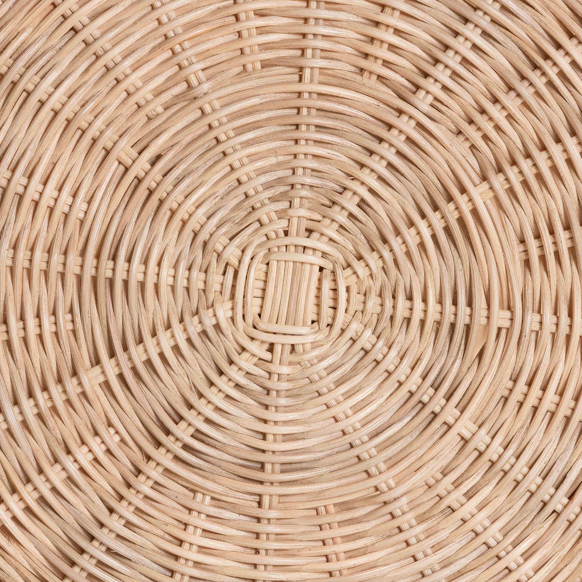 bali & pari Latoya Natural Rattan End Table - Handwoven Wicker 2-Tier Side Table with Scalloped Border for Living Room or Bedroom