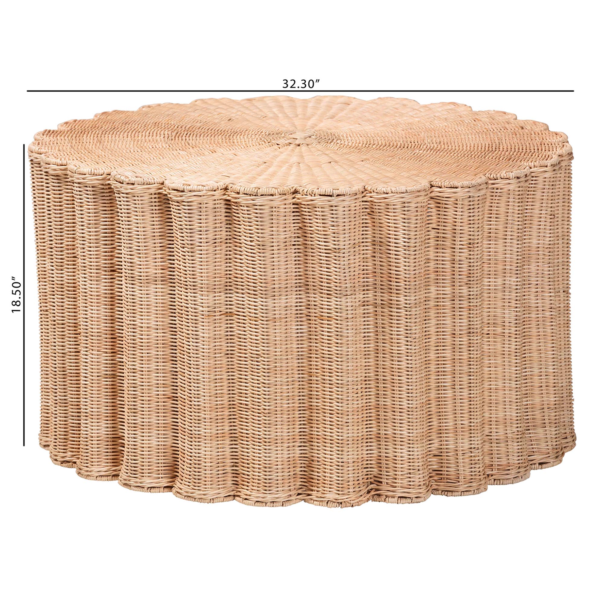 bali & pari Kensley Natural Rattan Coffee Table - Handwoven Wicker Round Accent Table with Scalloped Silhouette, Boho Coastal Style Decor for Living Rooms or Lounges
