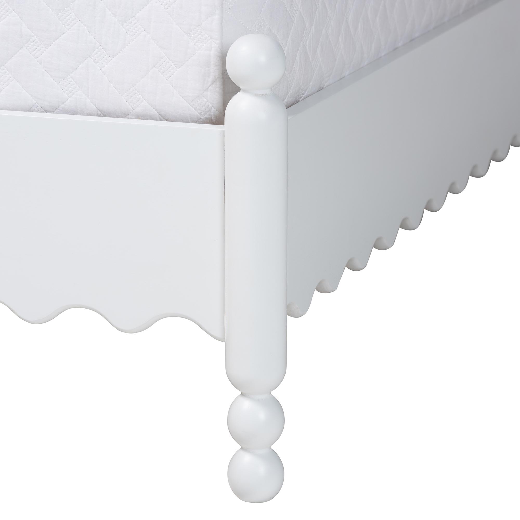 Baxton Studio Hoffman 4-Piece Scalloped Bedroom Set - Farmhouse Bed Frame with Matching Dresser and 2-Drawer Nightstands, White, King