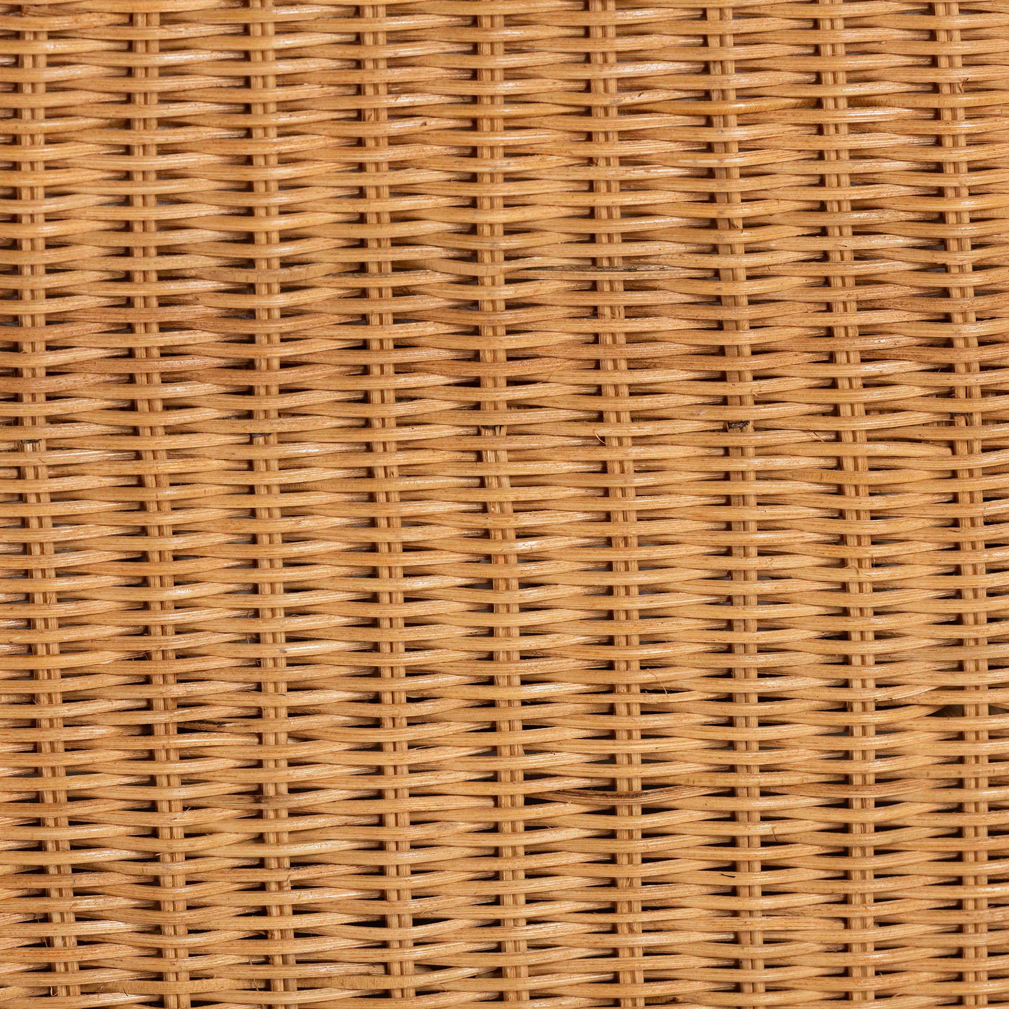 bali & pari Cesar Natural Rattan Chaise Lounge Chair with Cushion - Handwoven Wicker Accent Lounger with Rounded Backrest and Arms for Living Room, Bedroom or Sunroom