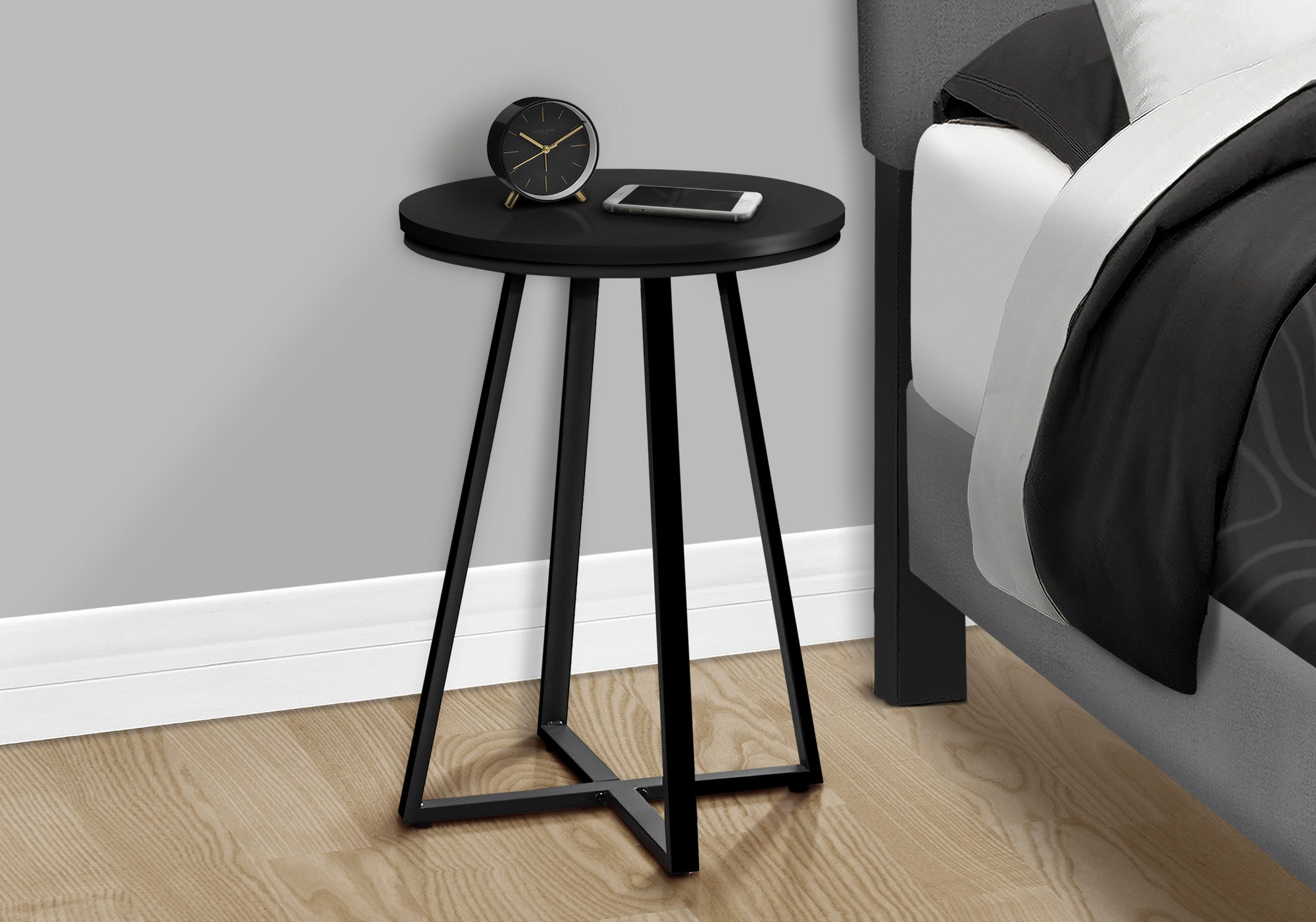 22" Black Round End Table