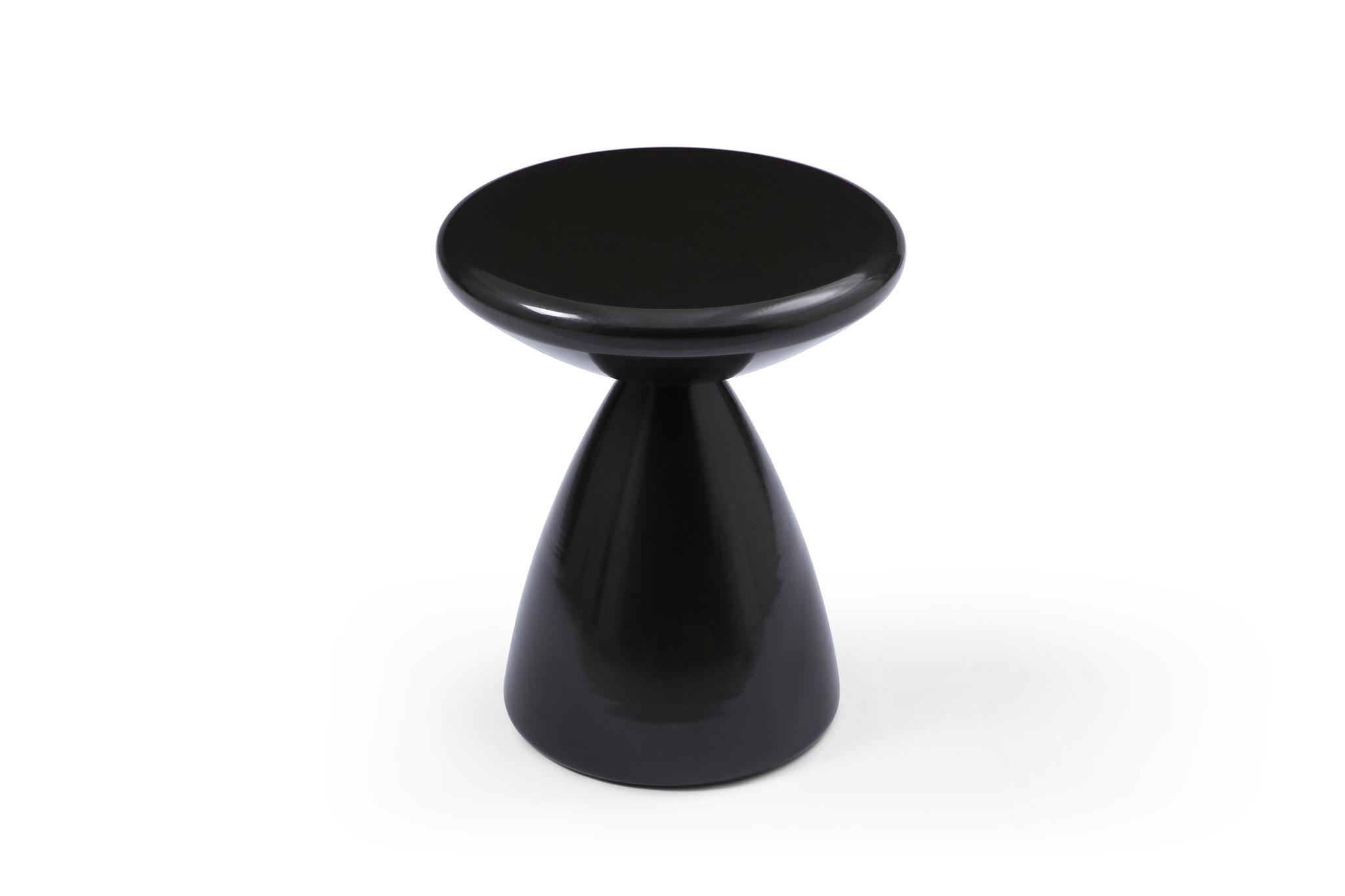 18" Black Steel Cinched High Waist Round Pedestal End Table