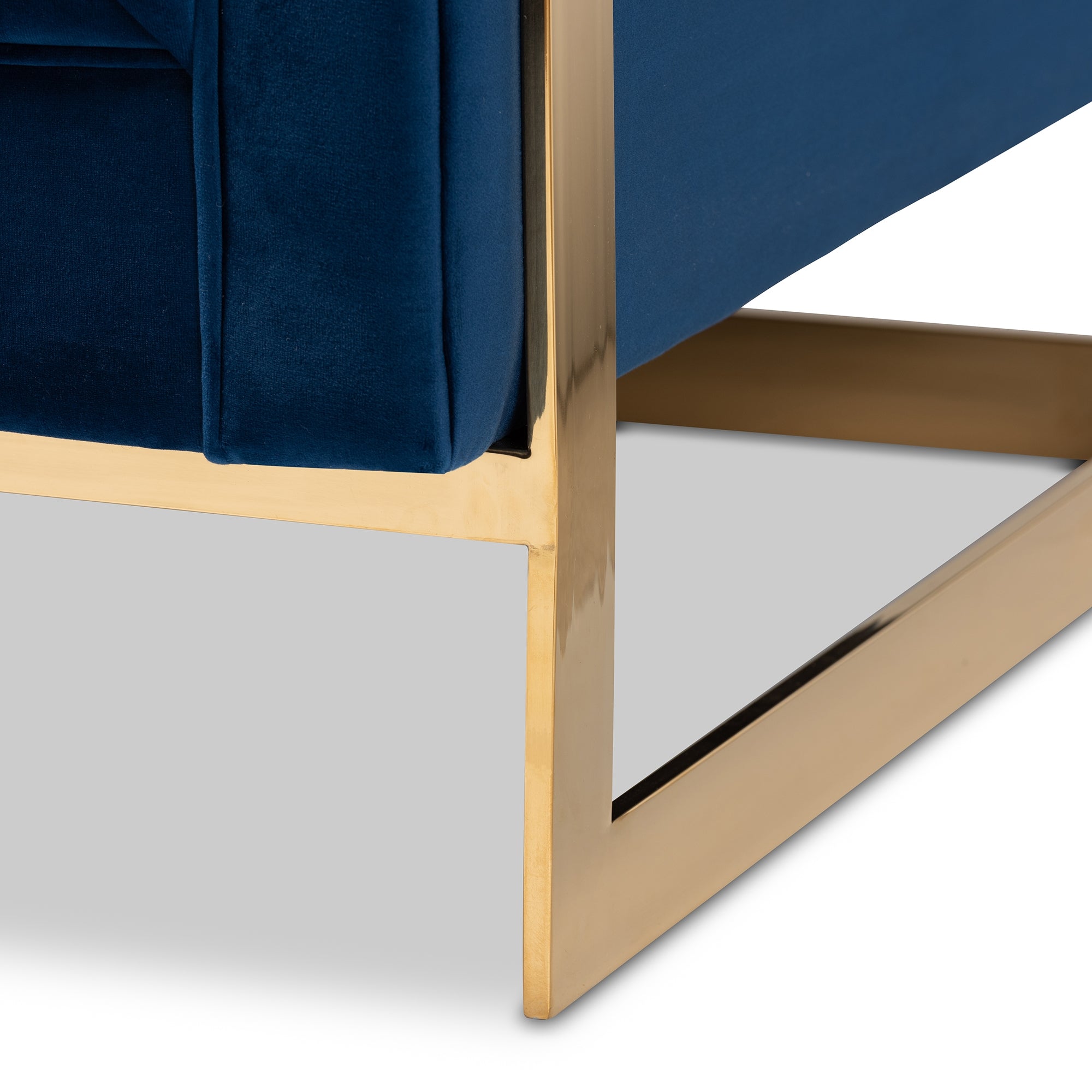 Baxton Studio Ambra Glam and Luxe Navy Blue Velvet Fabric Upholstered and Button Tufted Armchair with Gold-Tone Frame