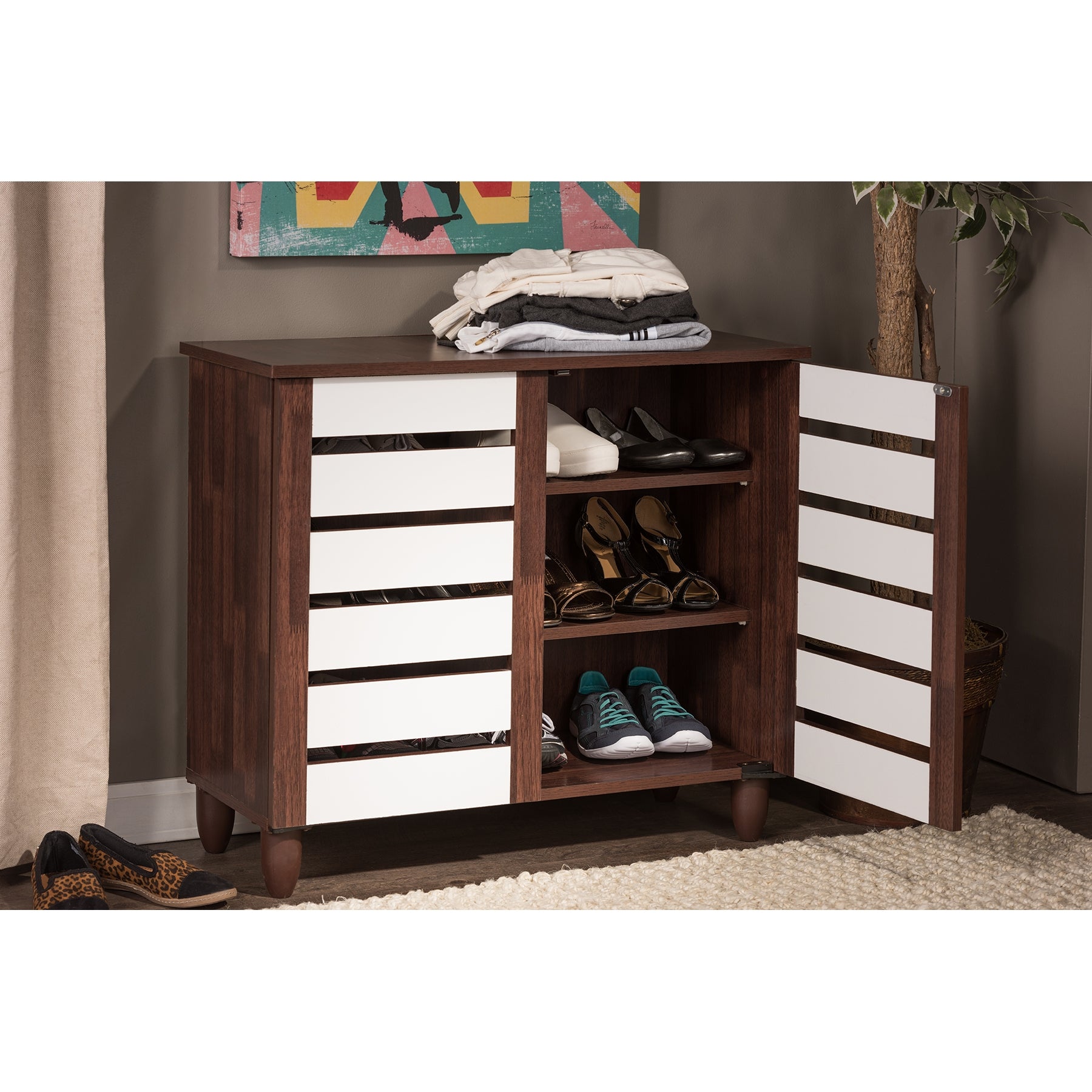 Baxton Studio Gisela Oak and White 2-tone Shoe Cabinet With 2 Doors