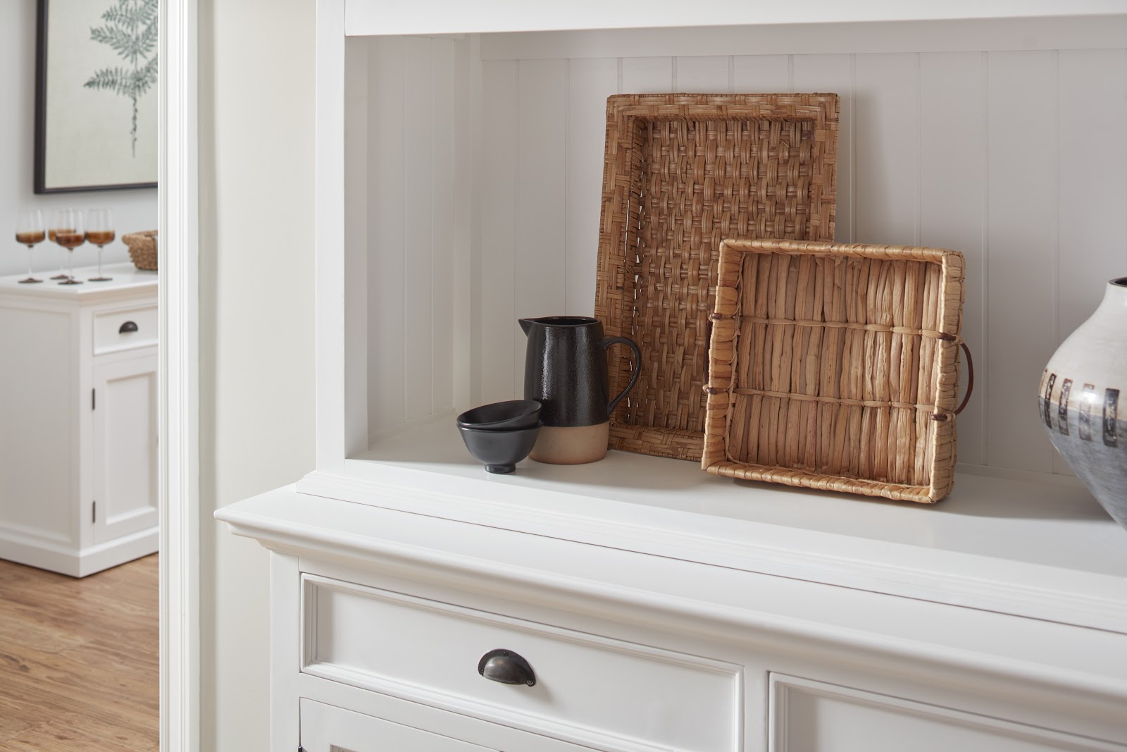 Buffet Hutch Unit with 2 Adjustable Shelves