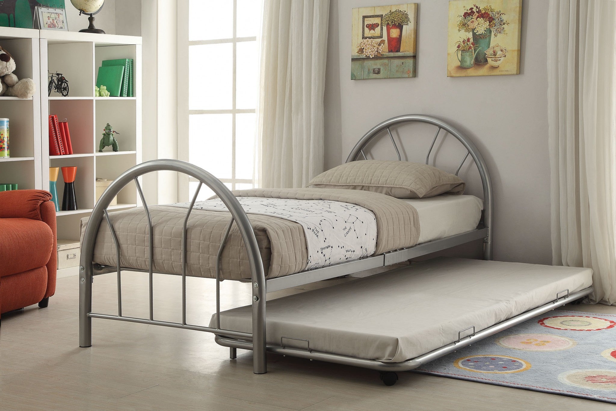 79" X 39" X 33" Twin Silver Silhouette Bed Default Title