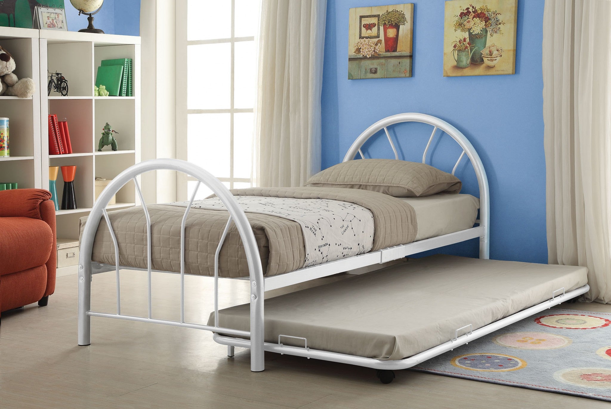 79" X 39" X 33" Twin White Silhouette Bed Default Title
