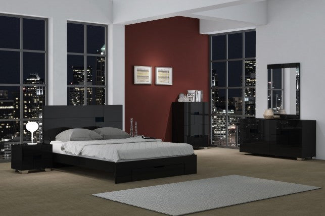 79" X 80"  X 43" 4pc Eastern King Modern Black High Gloss Bedroom Set Default Title