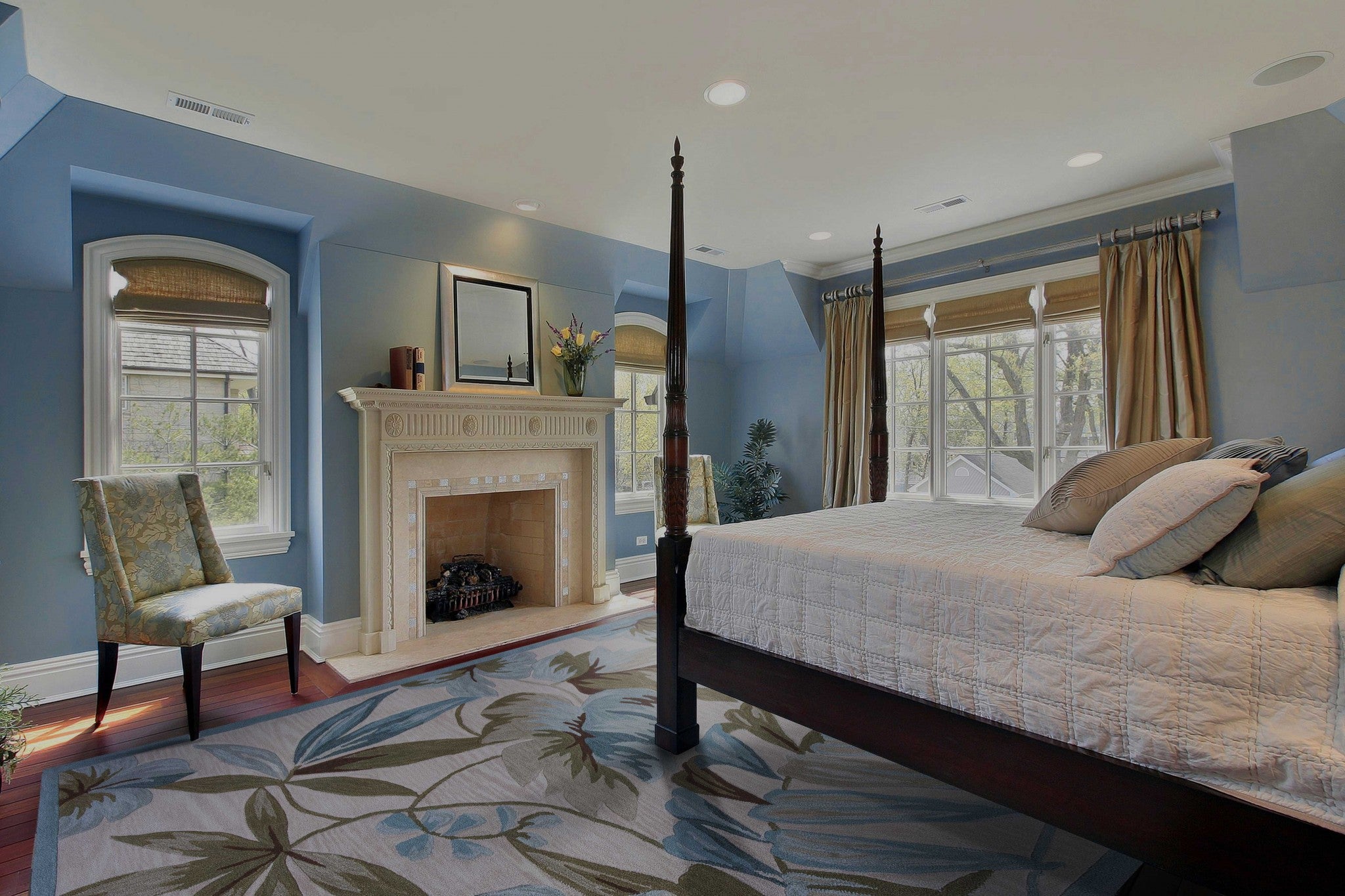 5' x 7' 6 Polyester Ivory  Area Rug