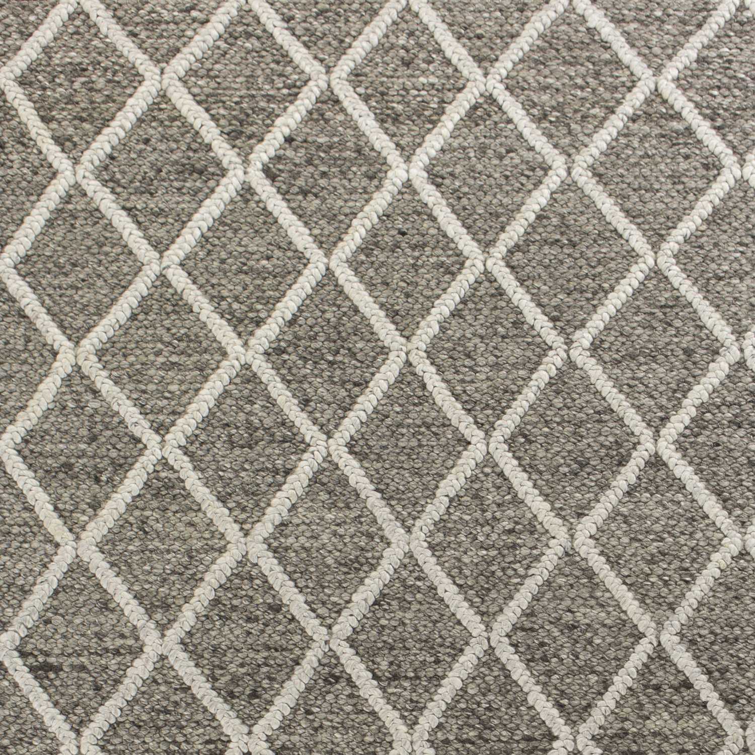 9' x 13' Wool Dark Grey Area Rug