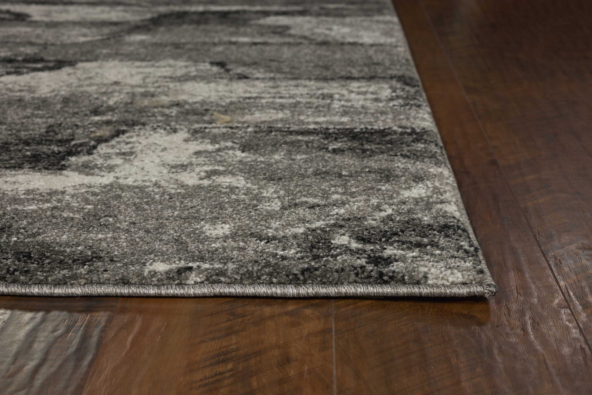 5' x 8' Grey Abstract Design Indoor Area Rug