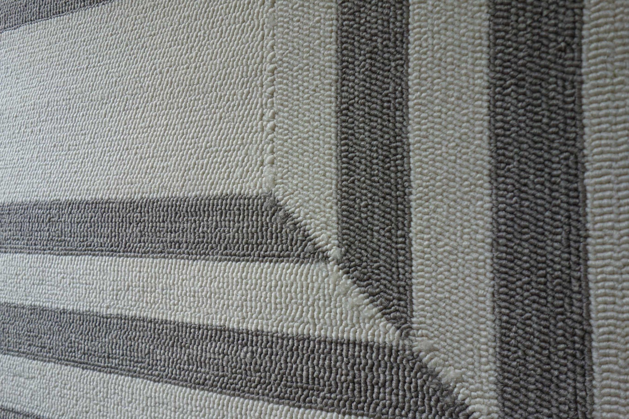 5' x 7'  UV treated Polypropylene Oatmeal Area Rug