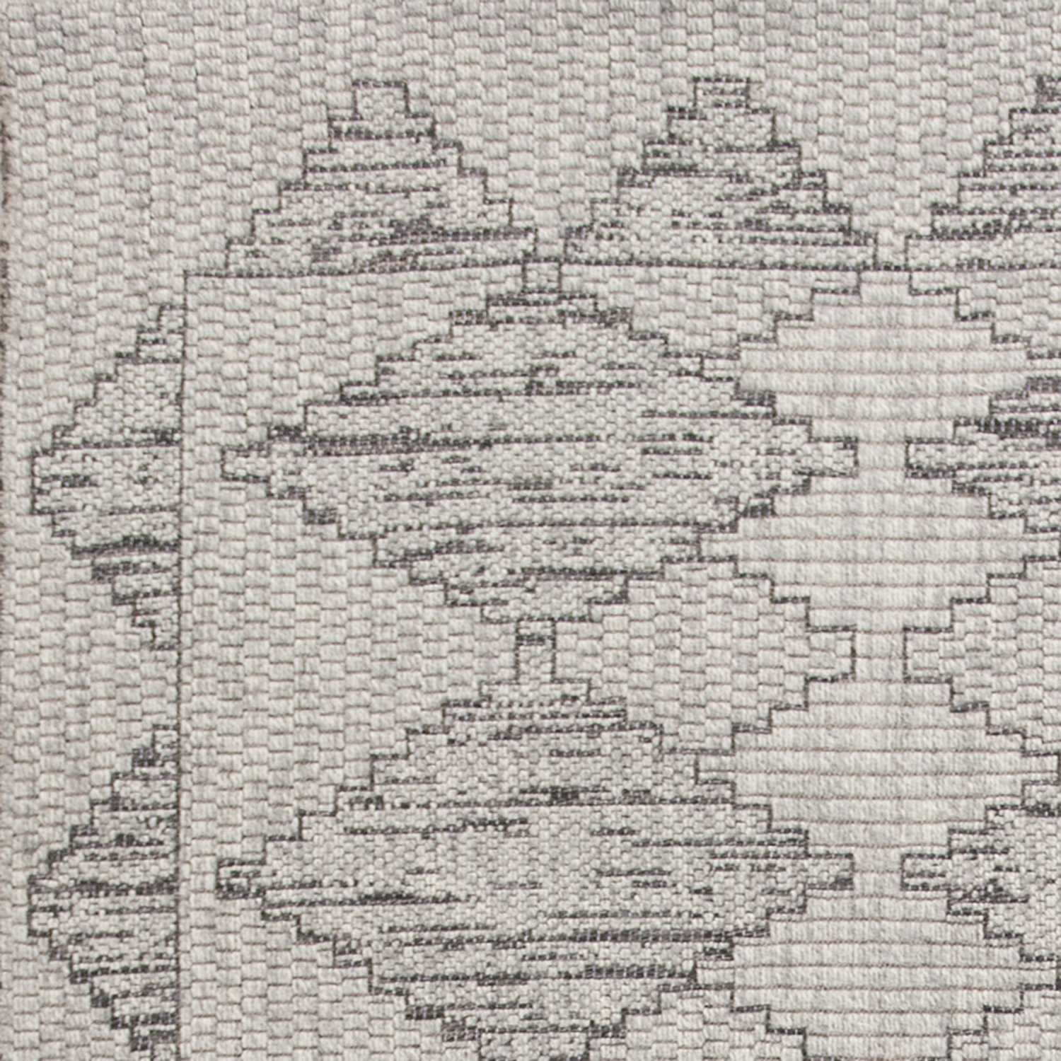 6'7 x 9'6 Polypropylene Grey Area Rug