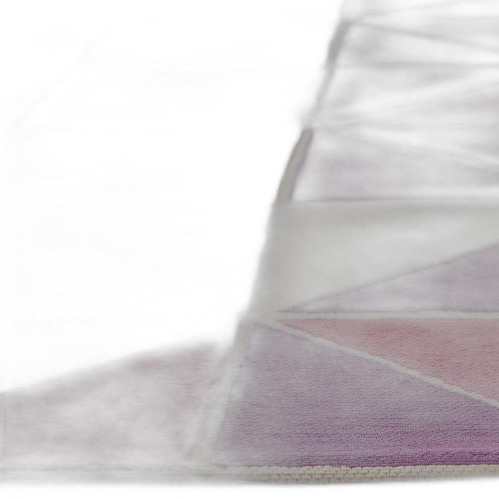 6'7 x 9'6 Polyester Ivory Pink Area Rug