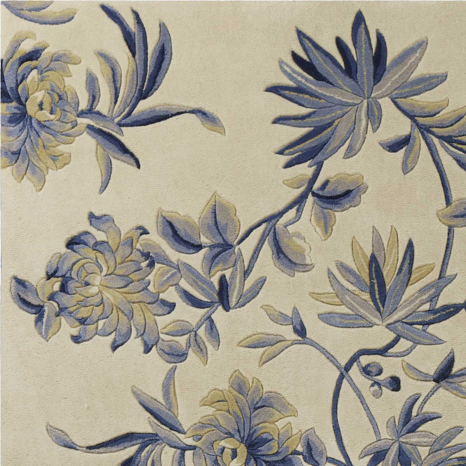 30 x 50 Wool Ivory or Blue Area Rug