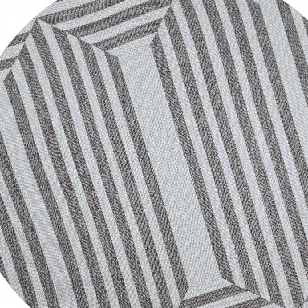 7' Round  UV treated Polypropylene Oatmeal Area Rug