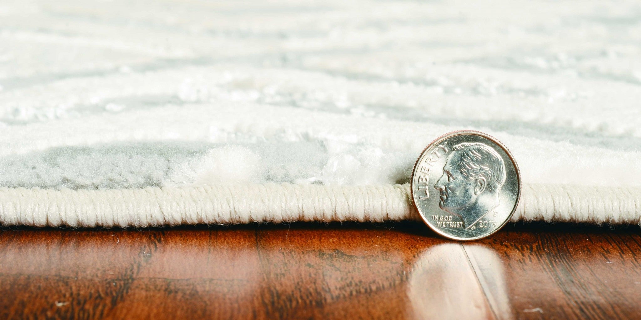 6' x 9'  Polyester Sand Silver Area Rug