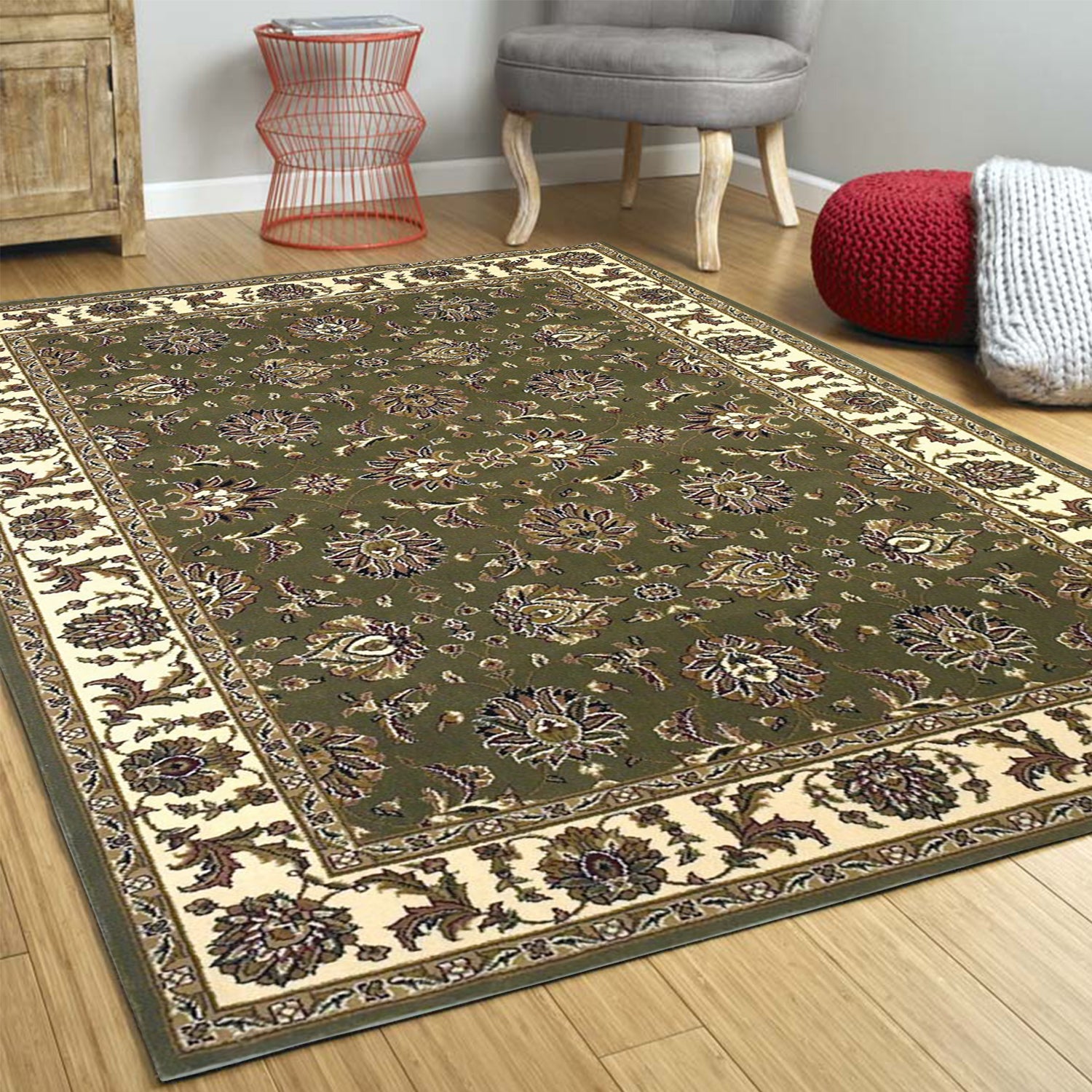 7' x 10'  Polypropylene Green or  Ivory  Area Rug