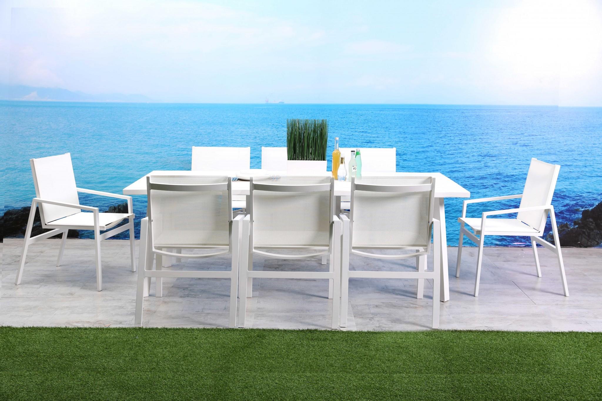 87 X 39 X 29 White Aluminum Dining Table